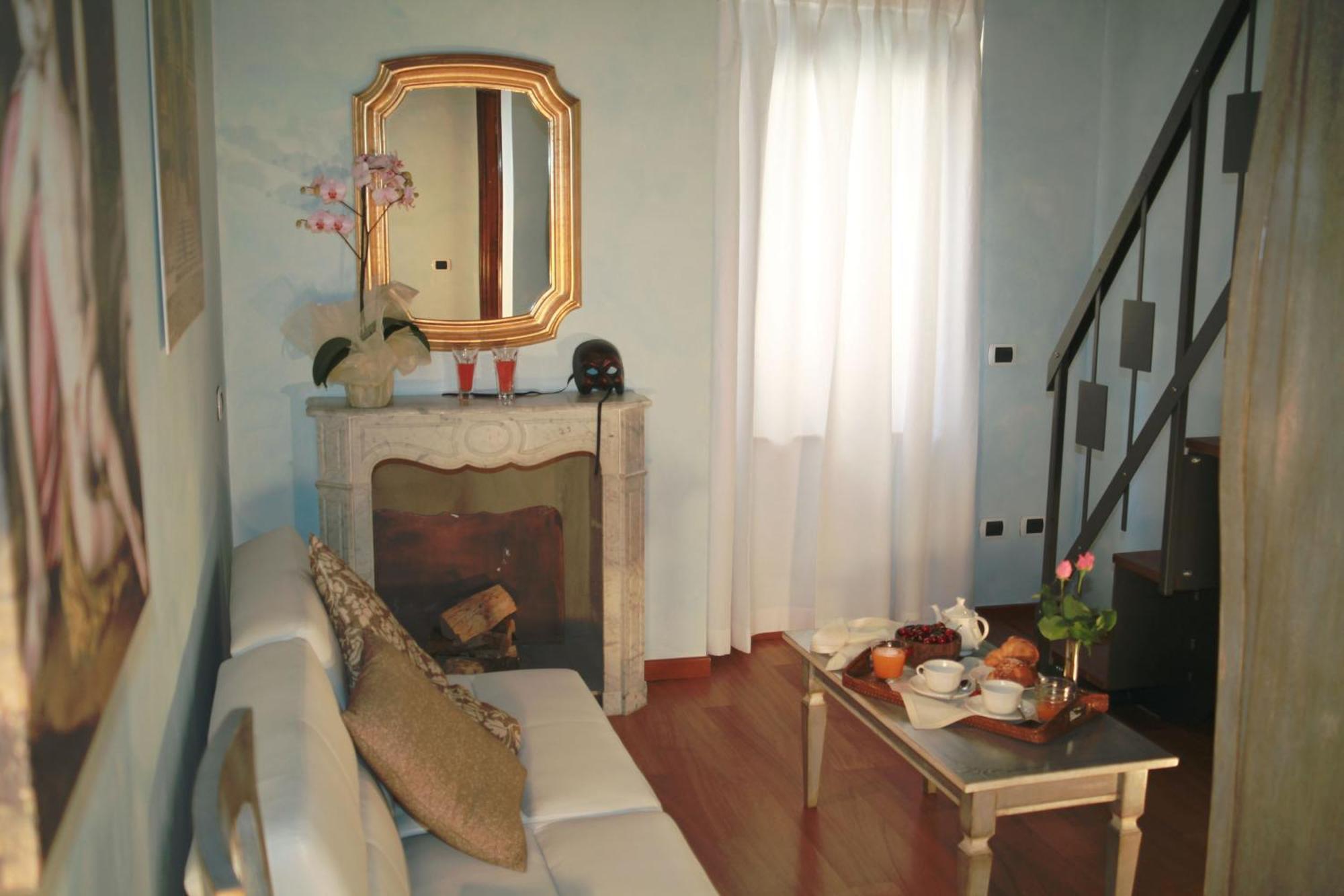 Deluxe Double Split Level