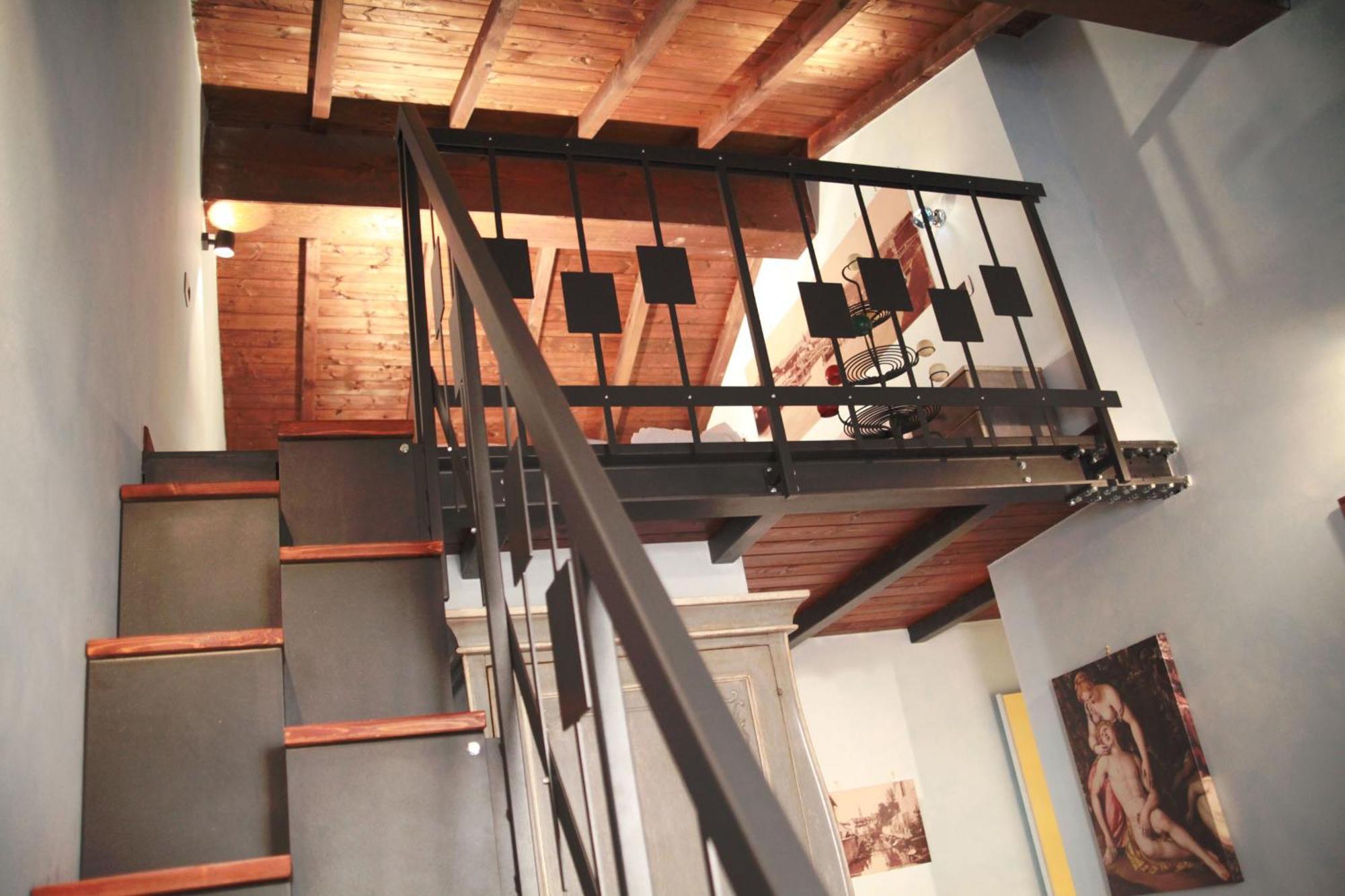 Double Room Split Level