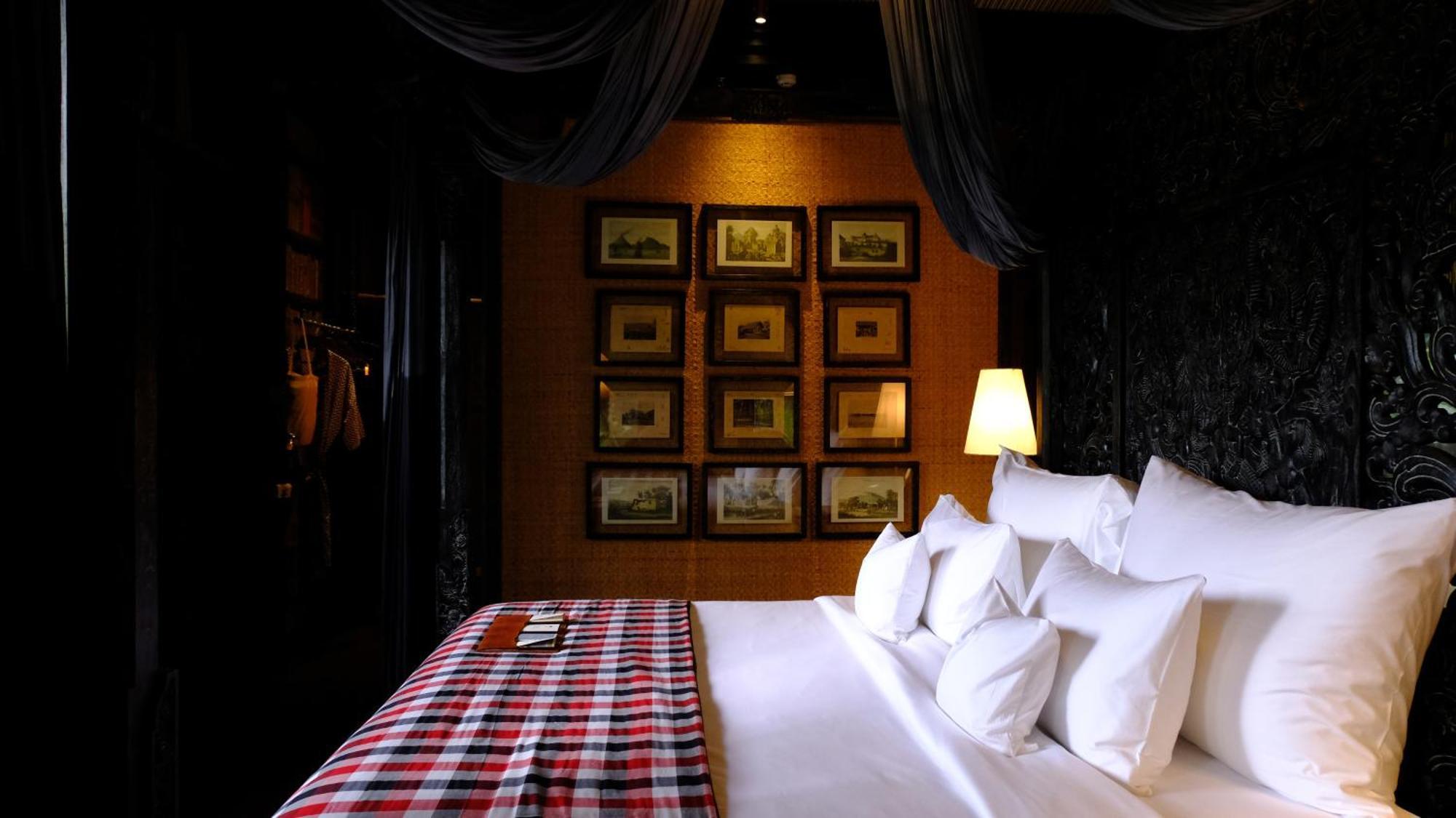 The Lodge