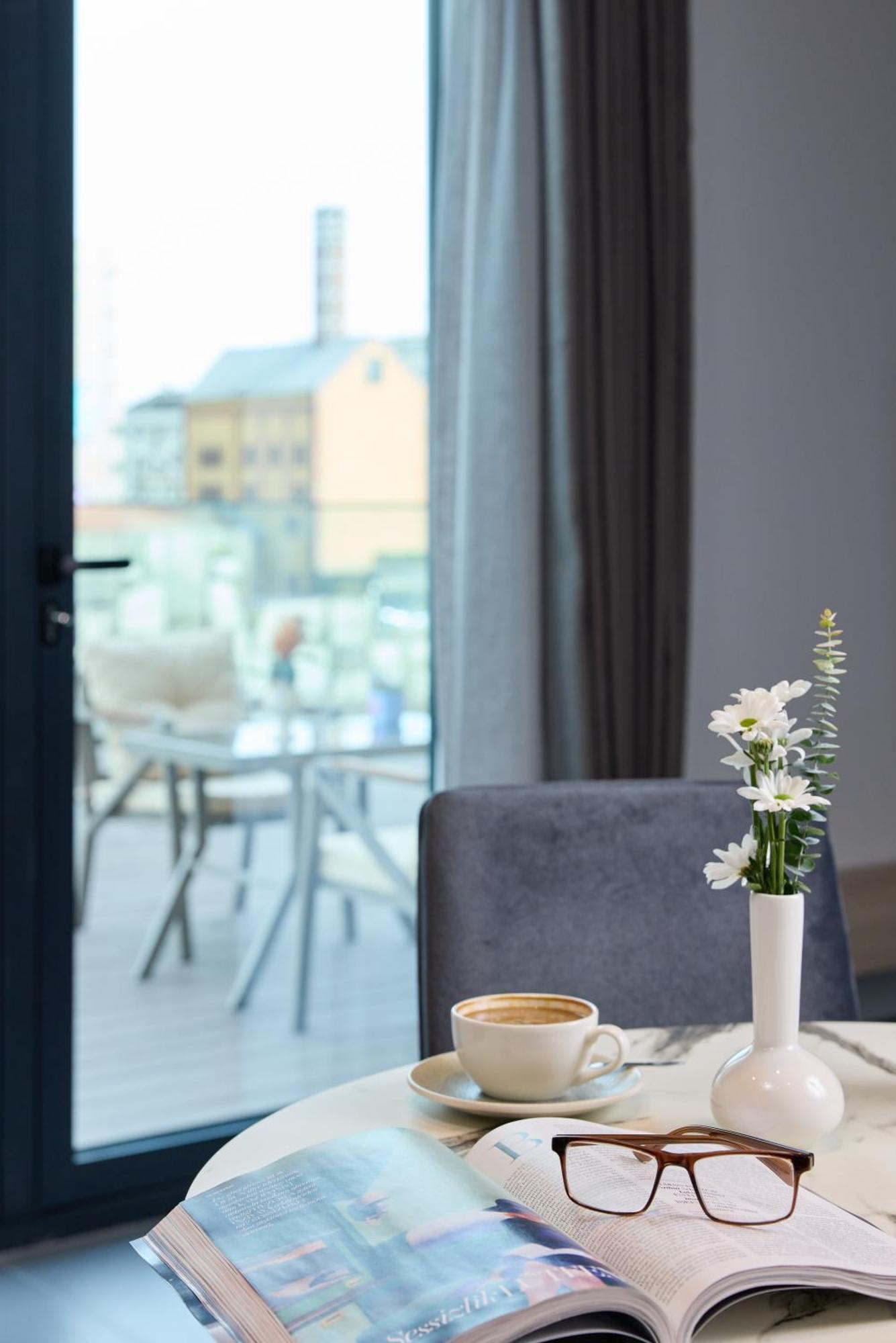 One Bedroom Apartment Terrace