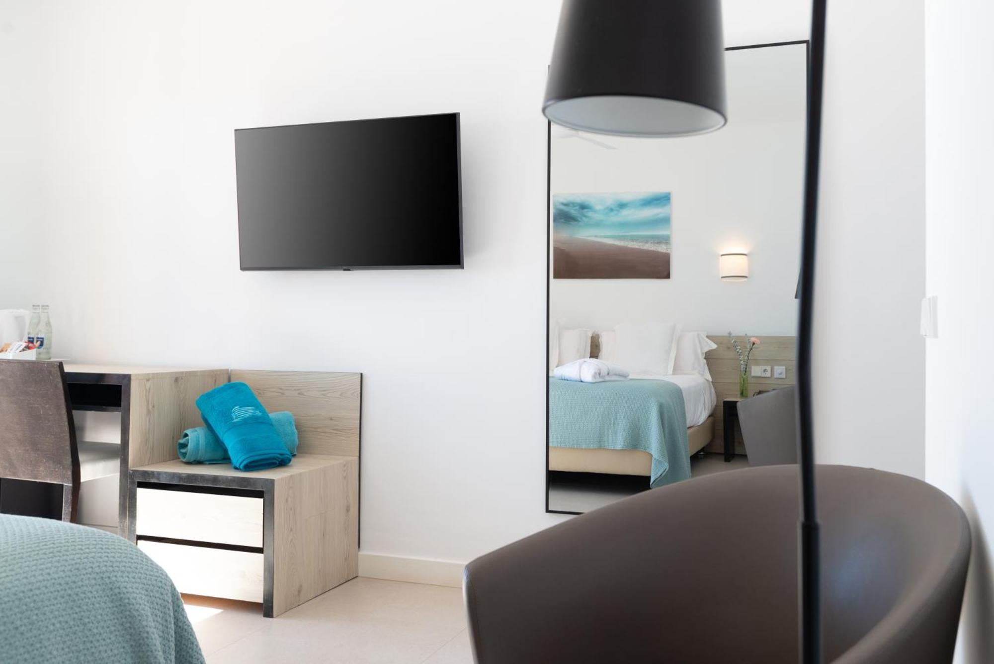 Superior Deluxe Double or Twin Room