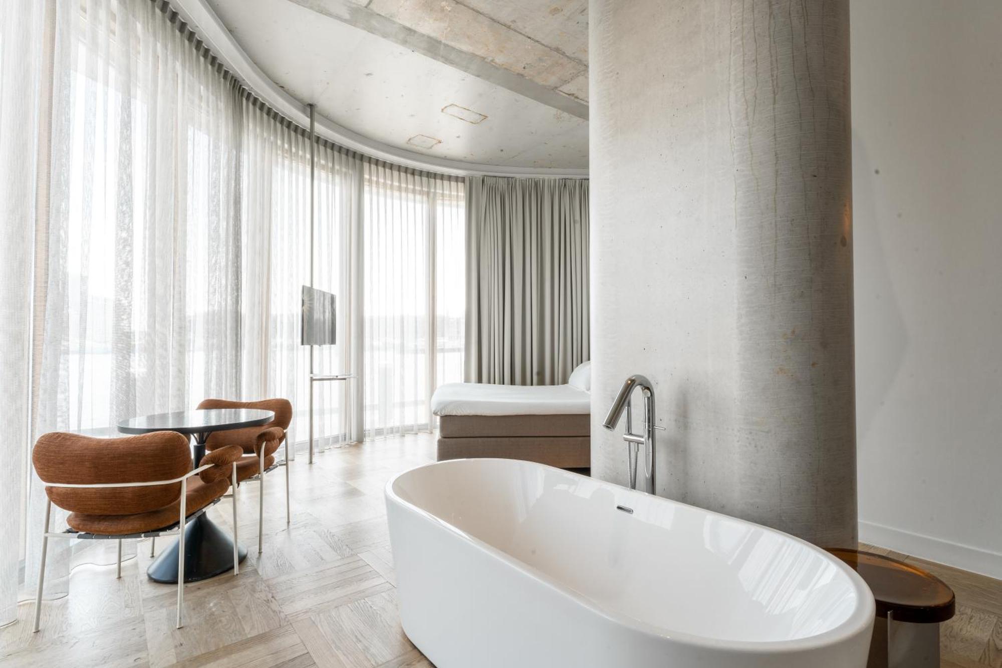 Suite Riverfront View