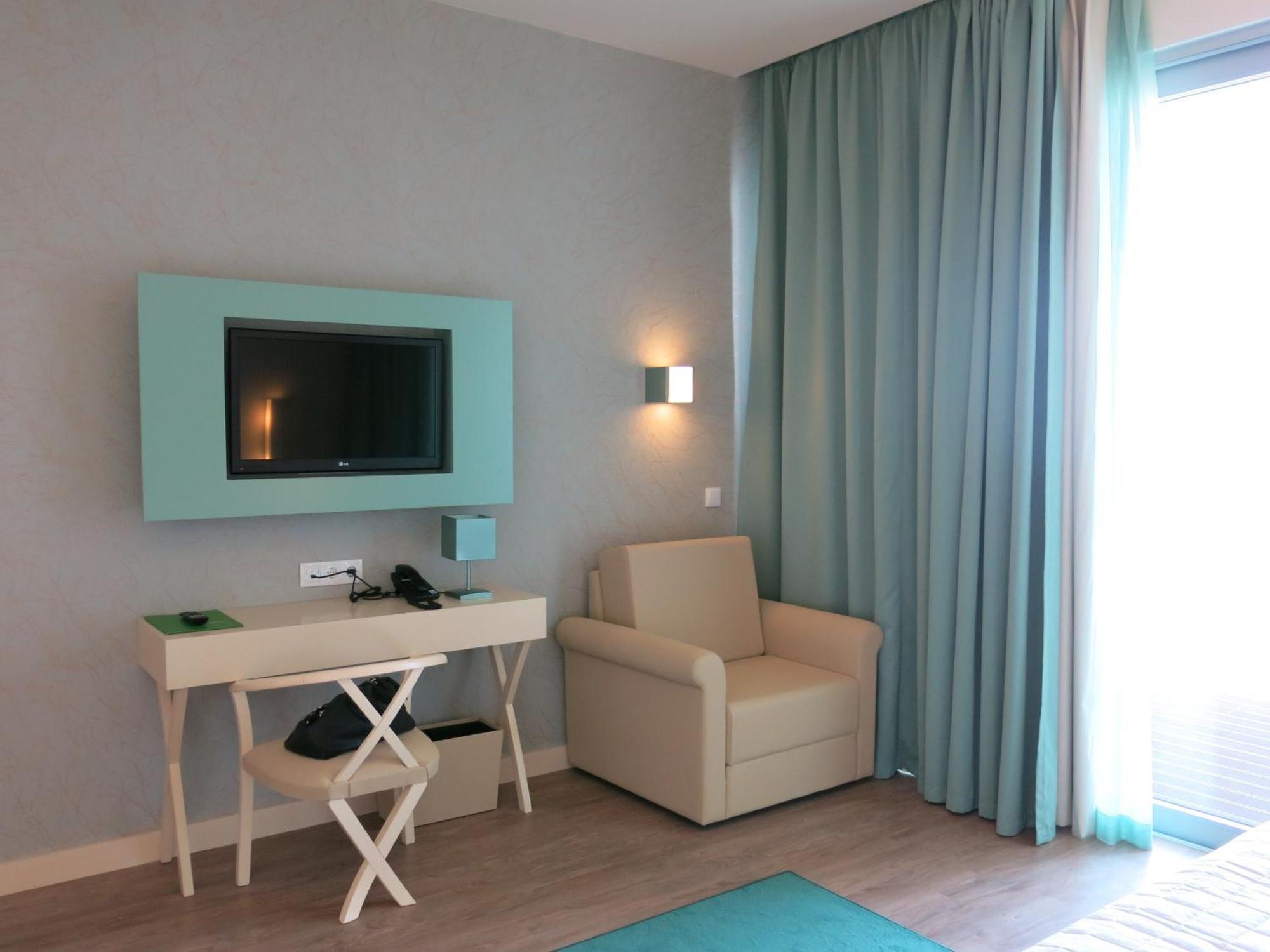 Superior Double Room Sea View Edifício Praia