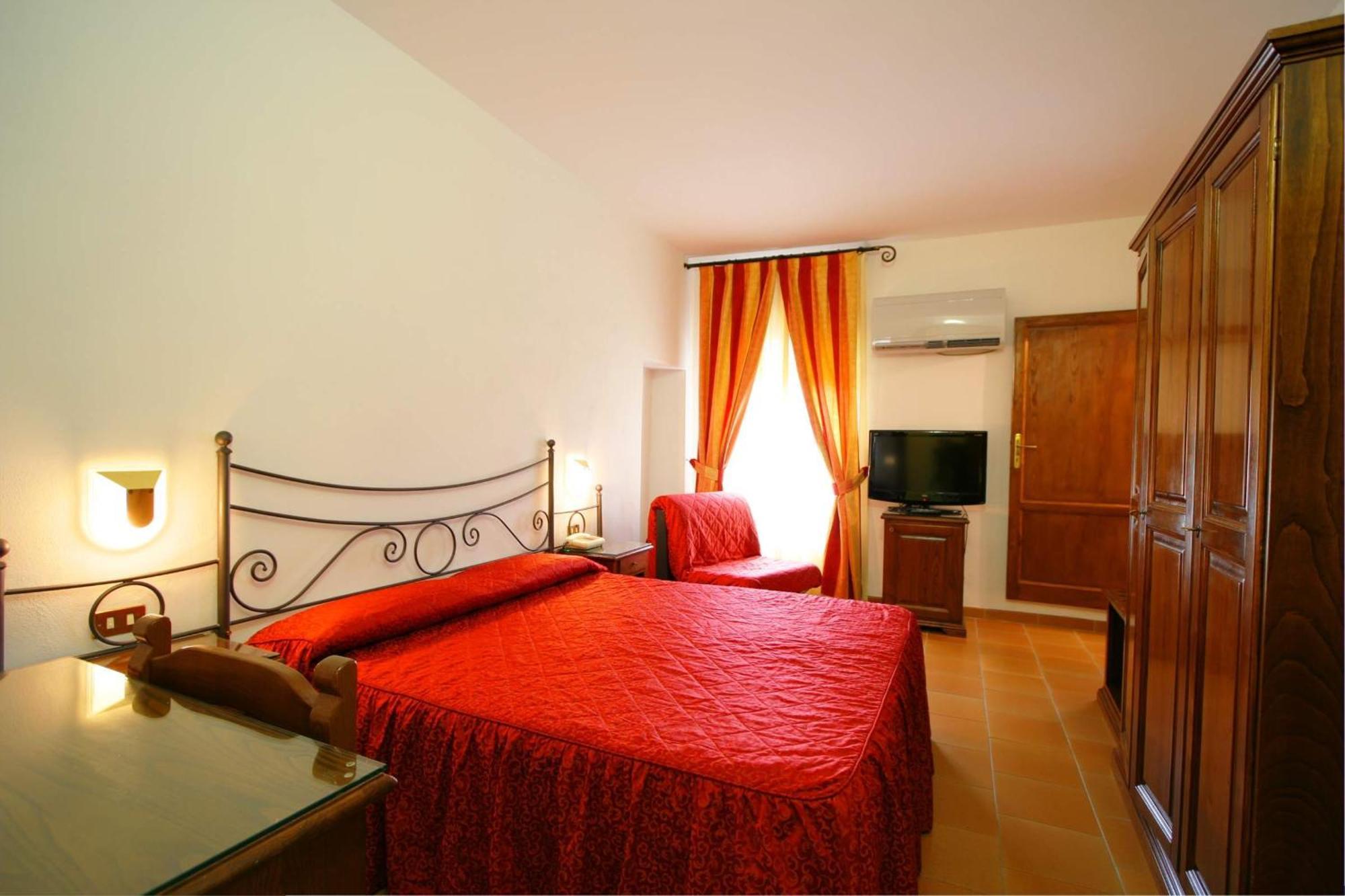 Double or Twin Room 1