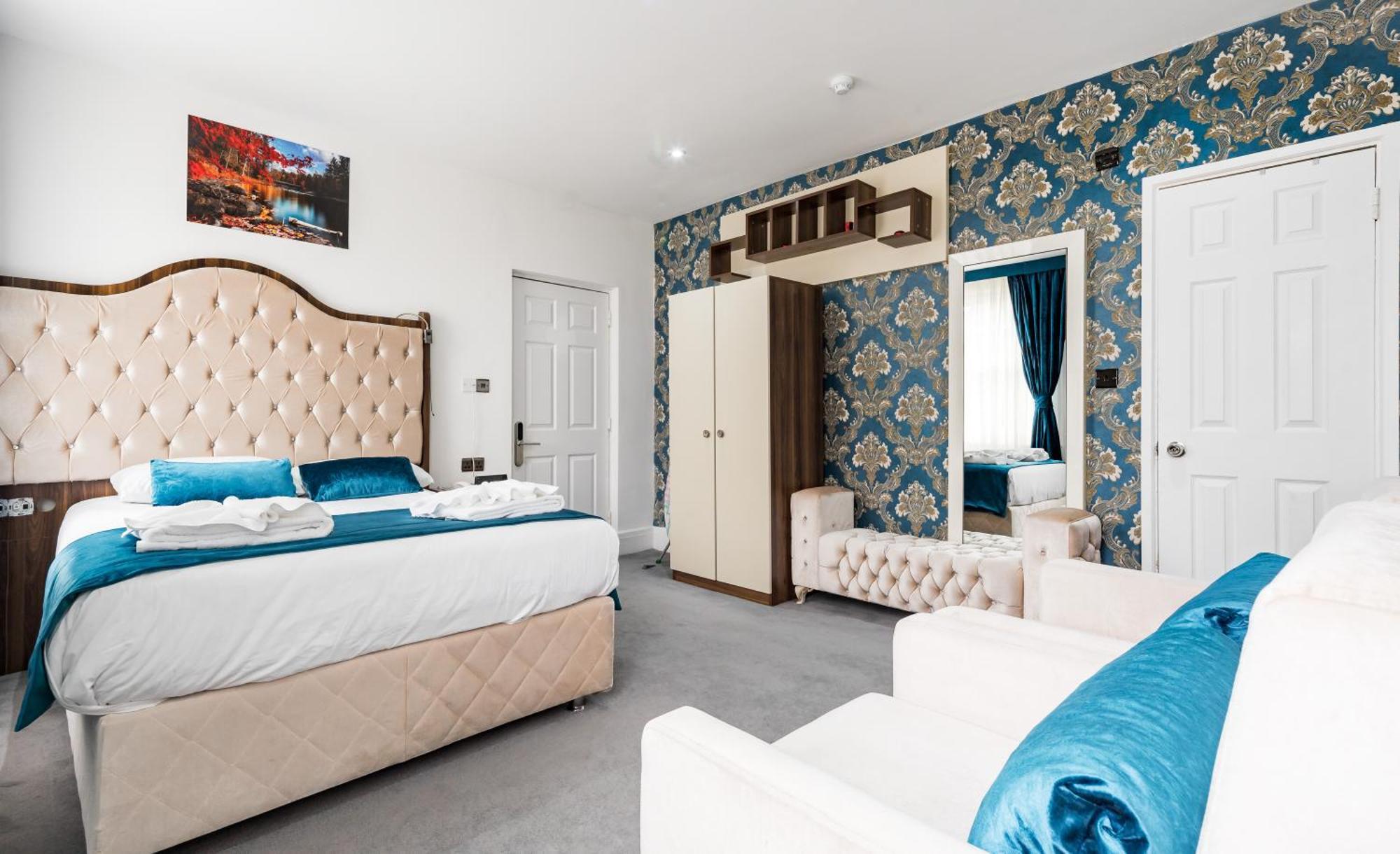 Comfort Quadruple Room