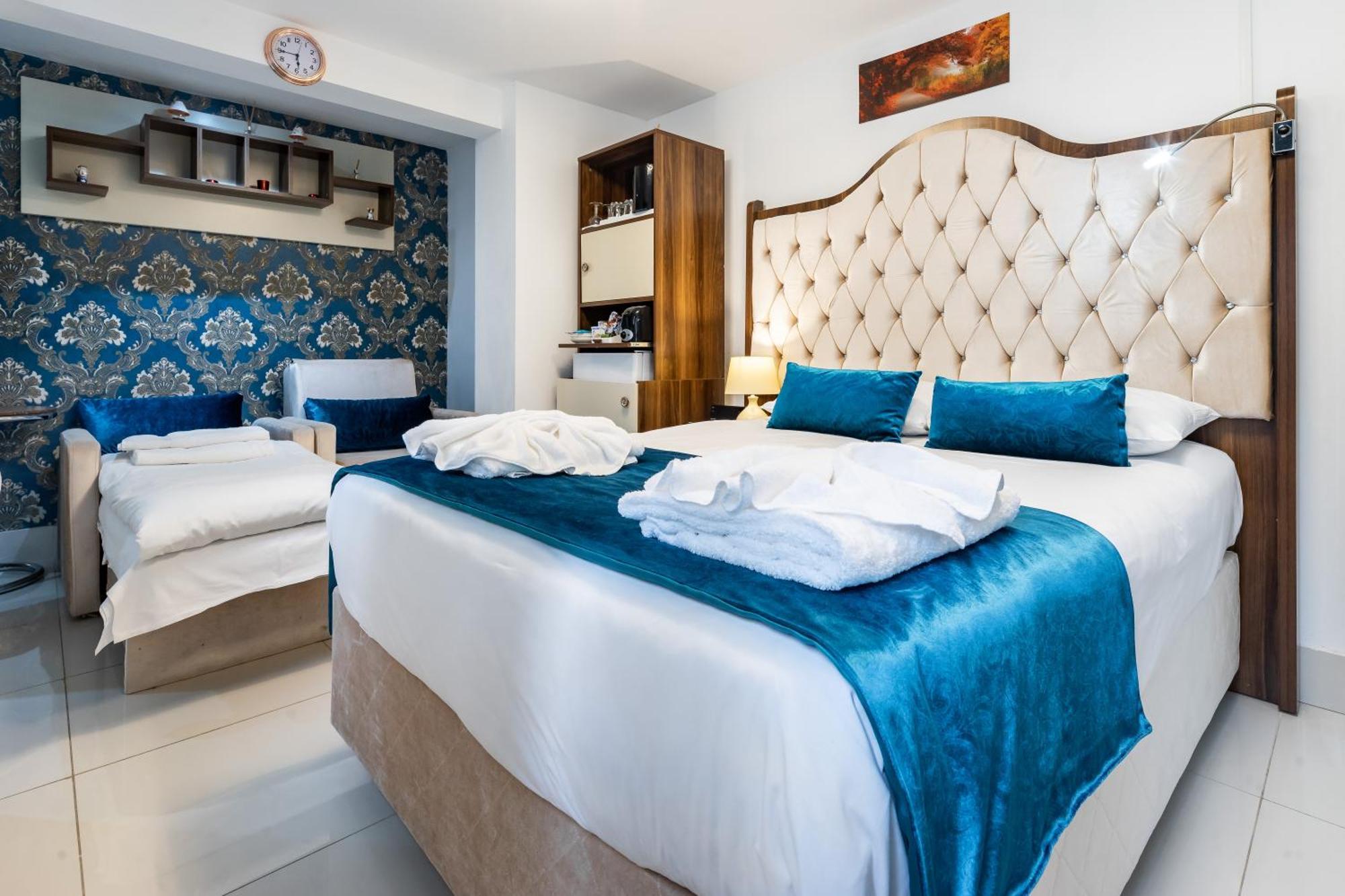 Comfort Quadruple Room