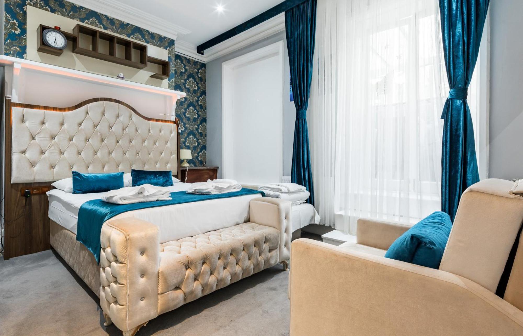 Comfort Triple Room