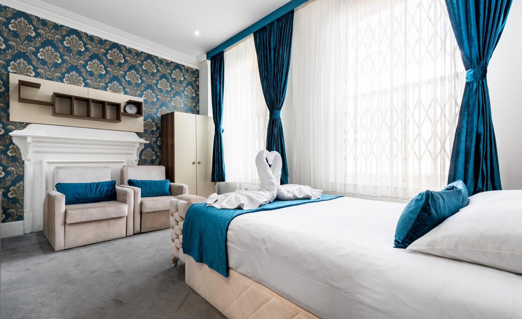 Comfort Quadruple Room