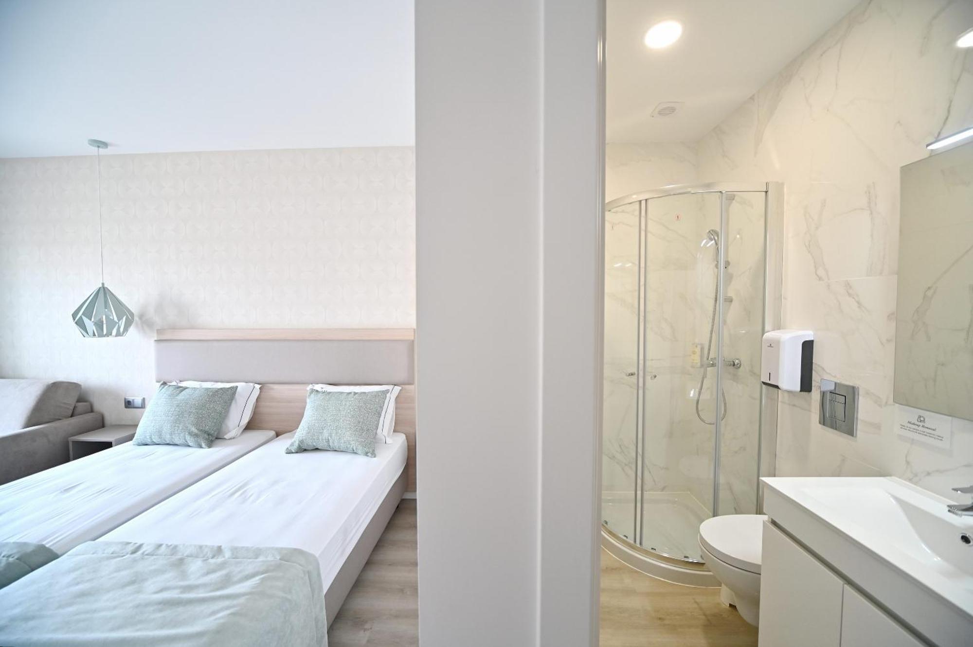 Double or Twin Room Extra Bed