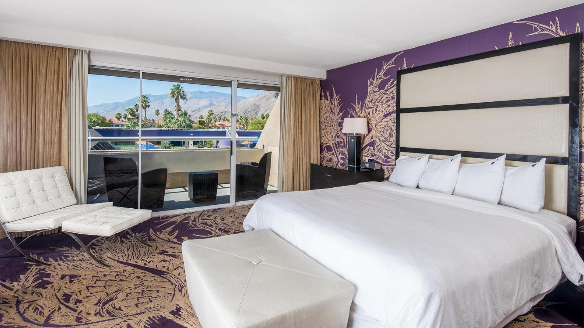 Superior King Room