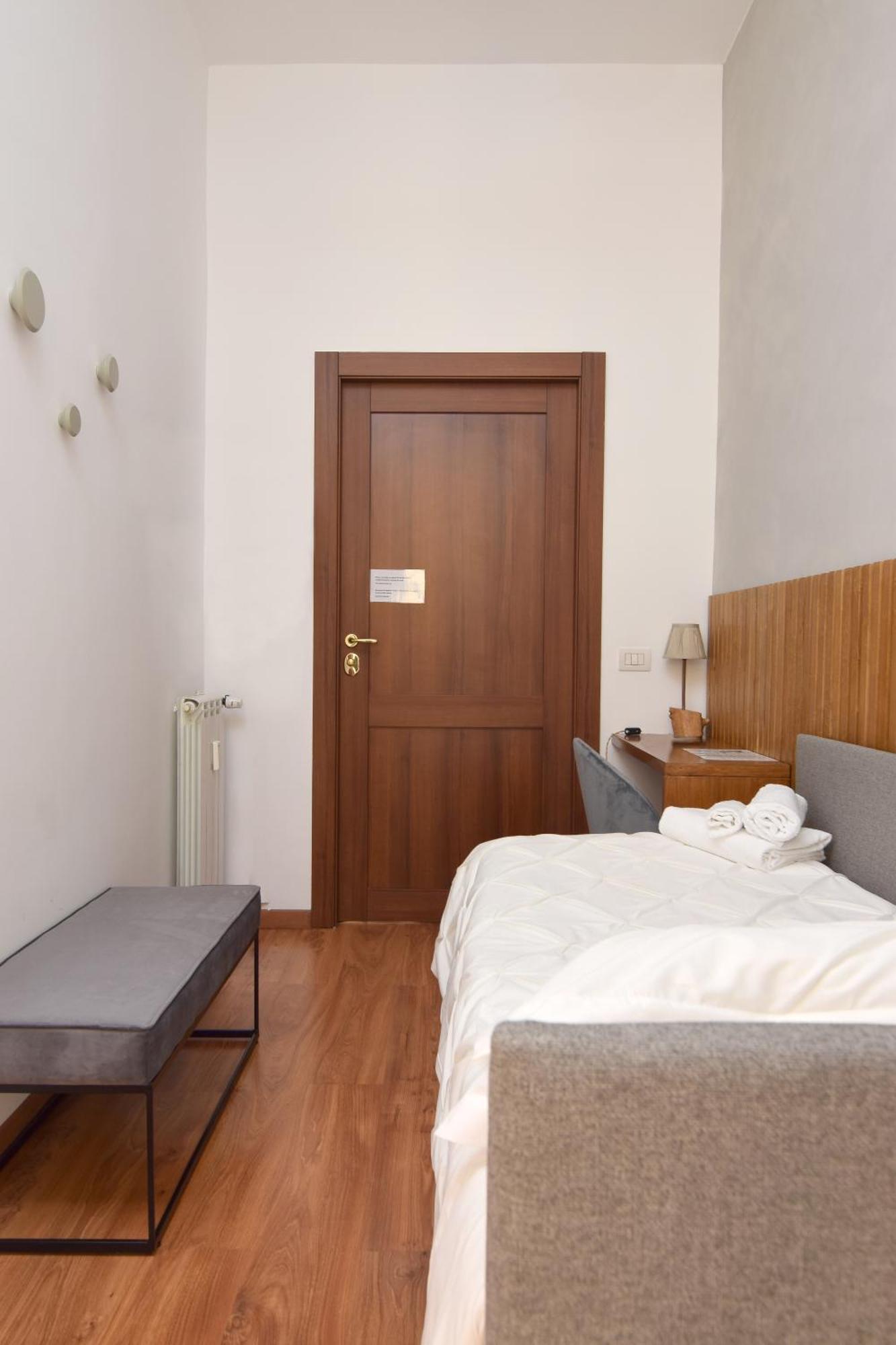 Single Room Bathroom