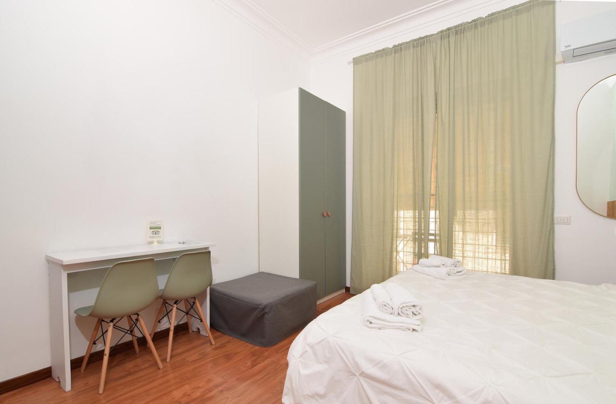Double Room Private Bathroom