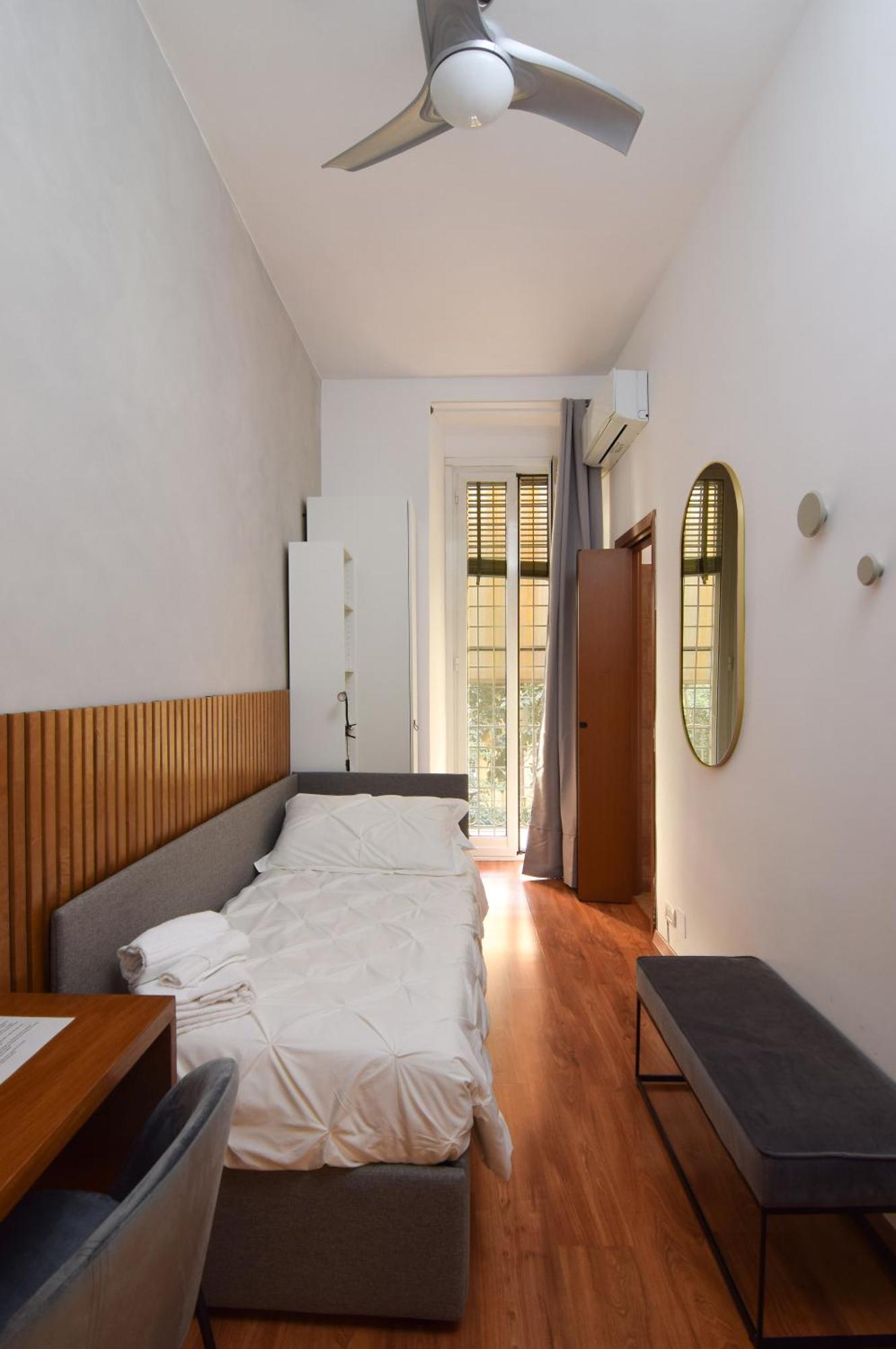 Single Room Bathroom