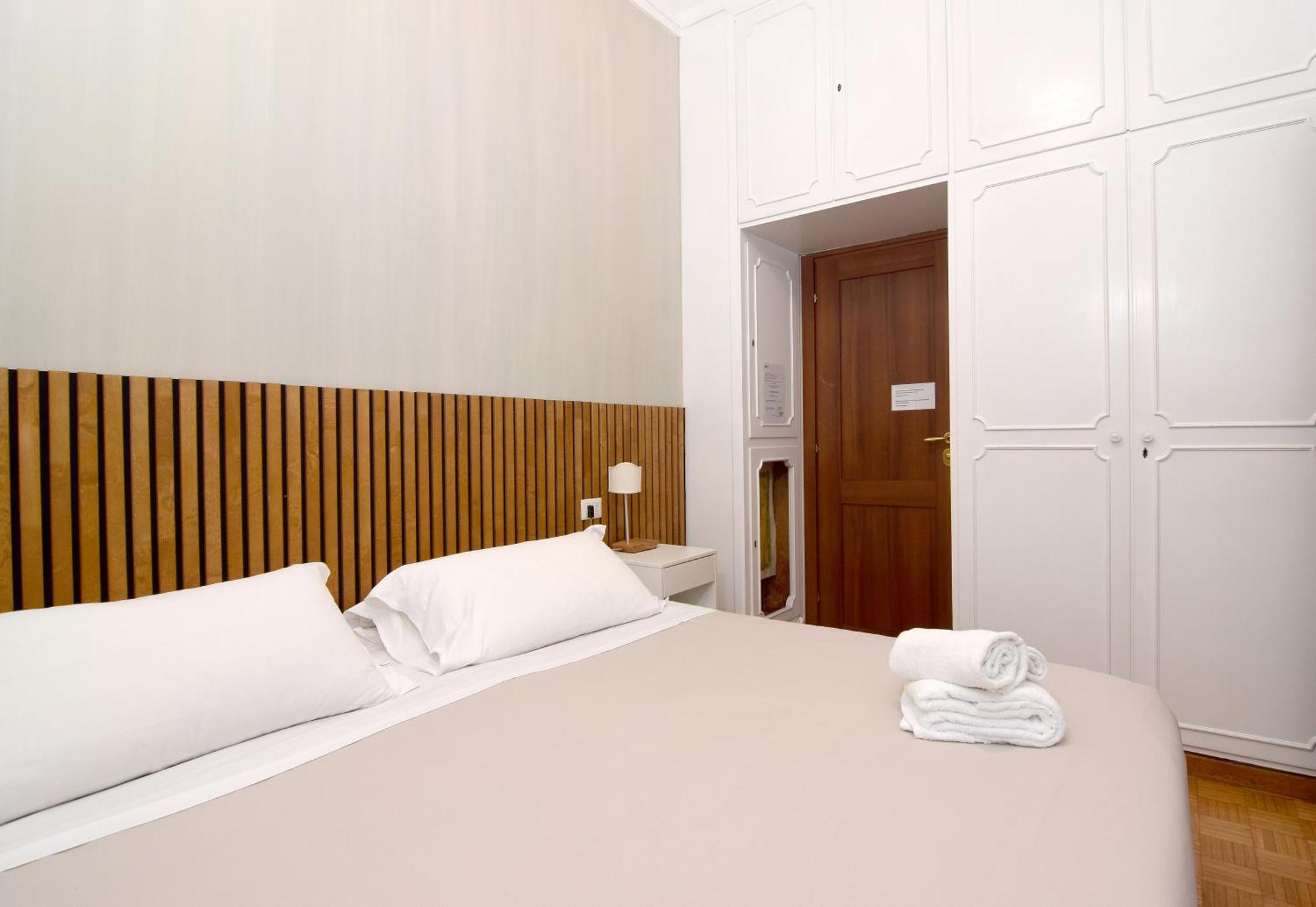 Double or Twin Room Bathroom