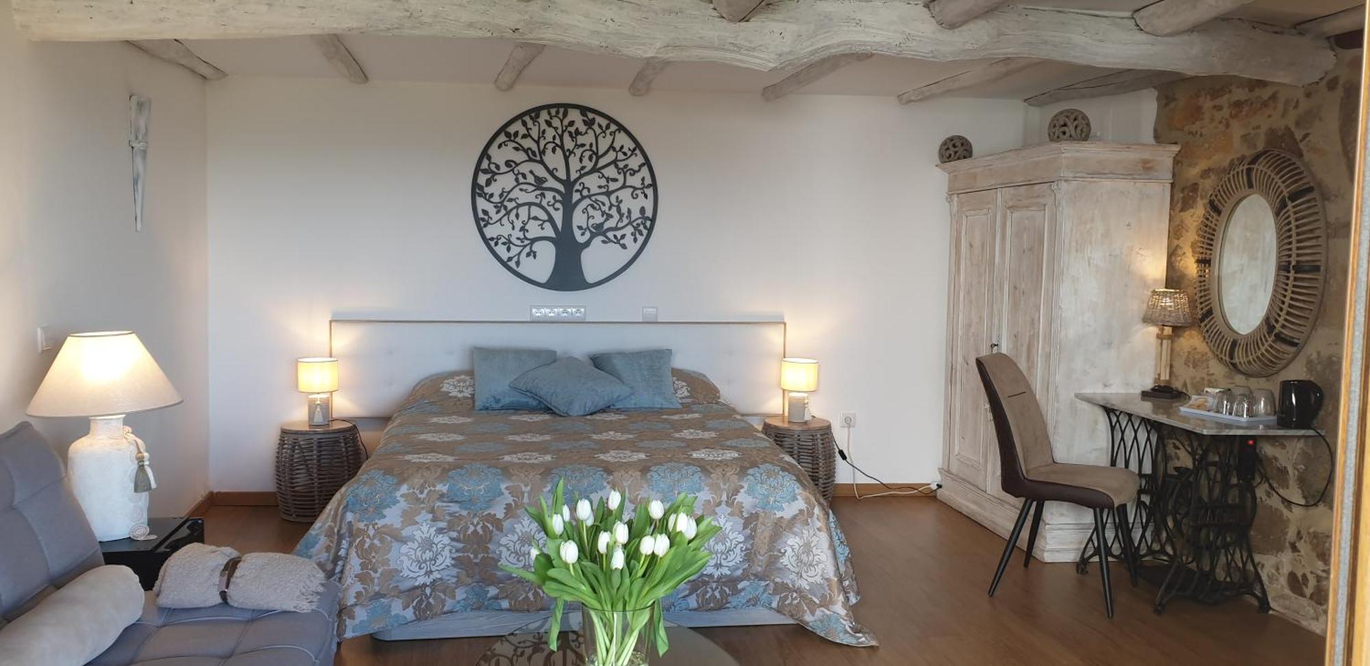 Double Room Mountain View