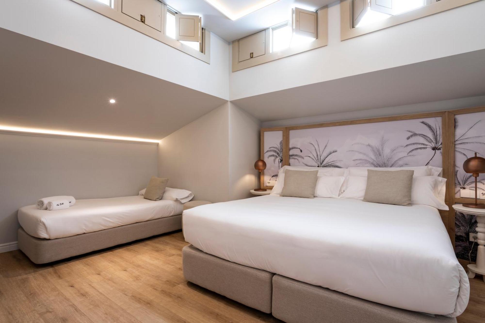 Triple Room Terrace