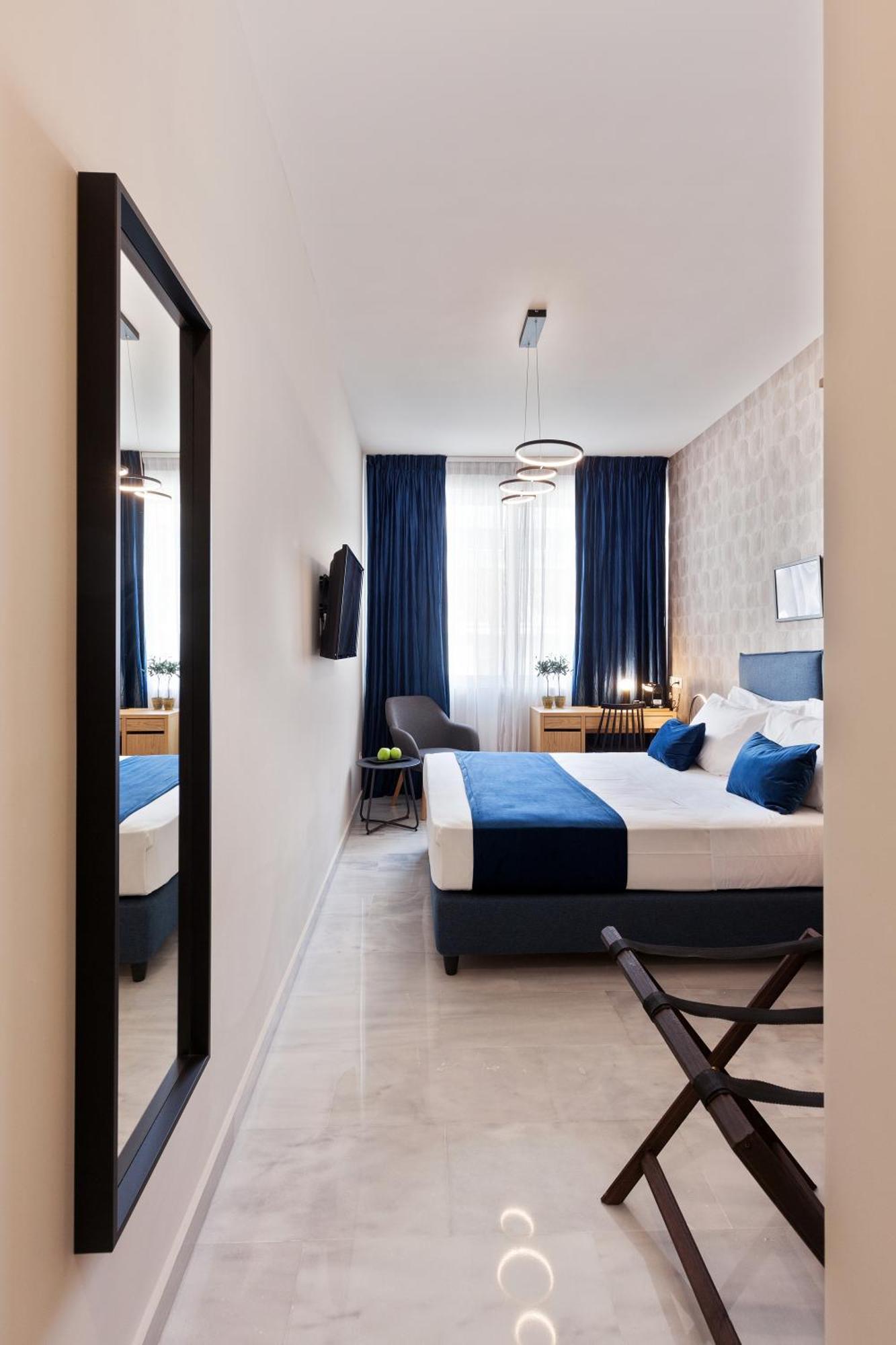 Superior Double or Twin Room City View