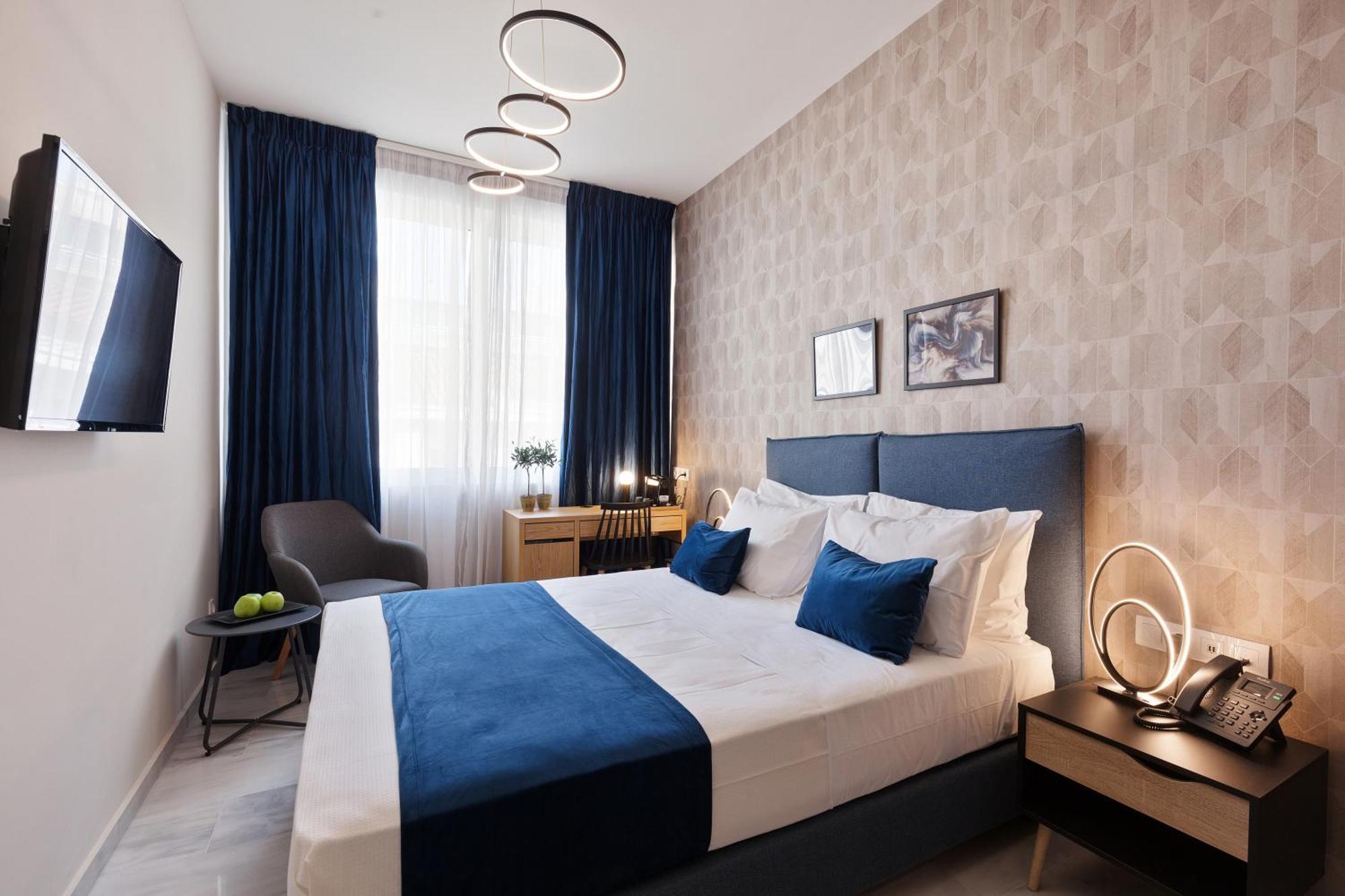 Superior Double or Twin Room City View