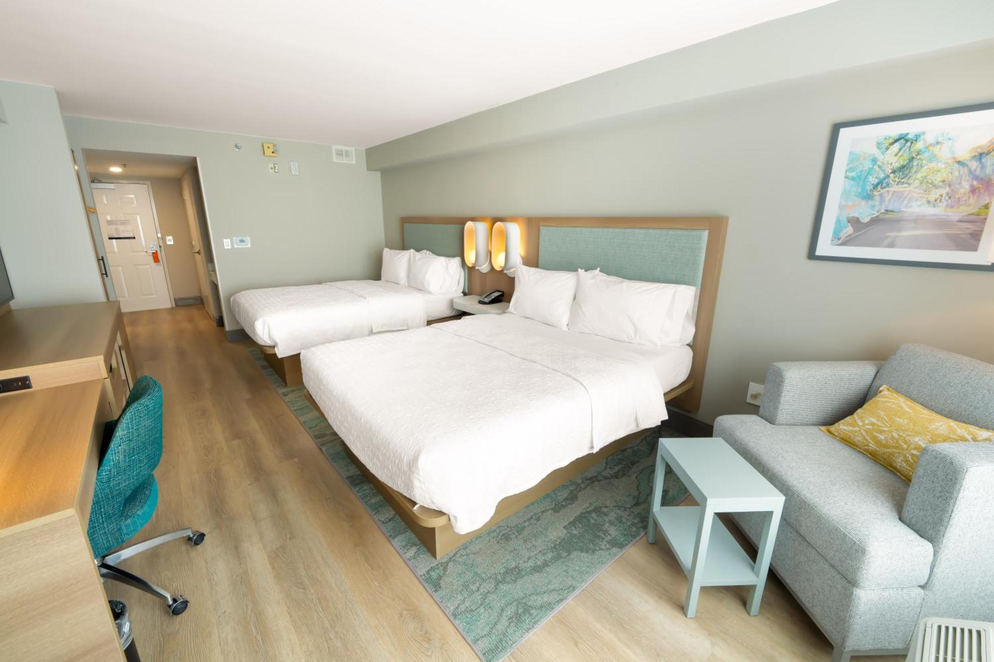Queen Room Two Queen Beds