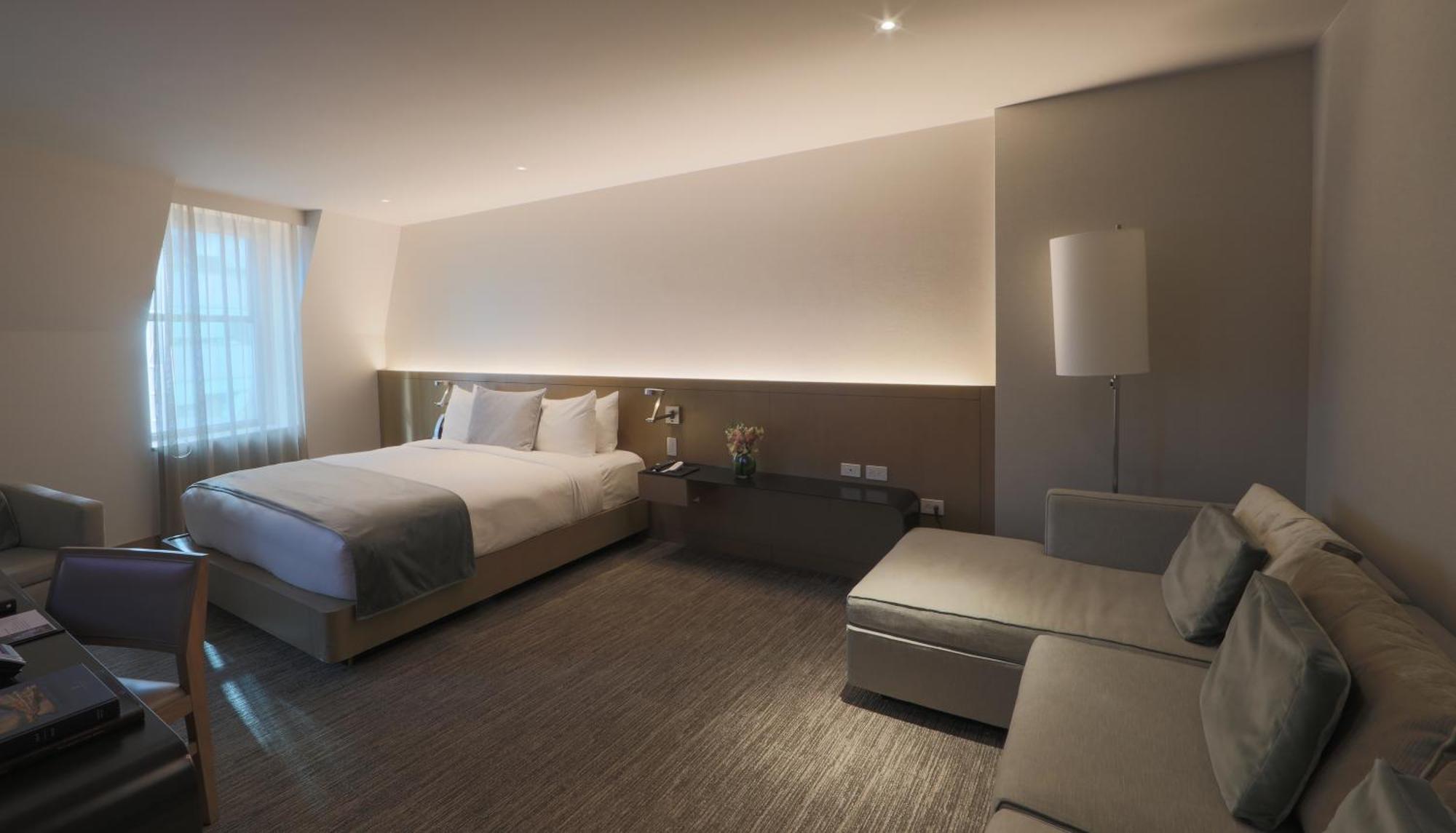Junior Suite One King Size Bed