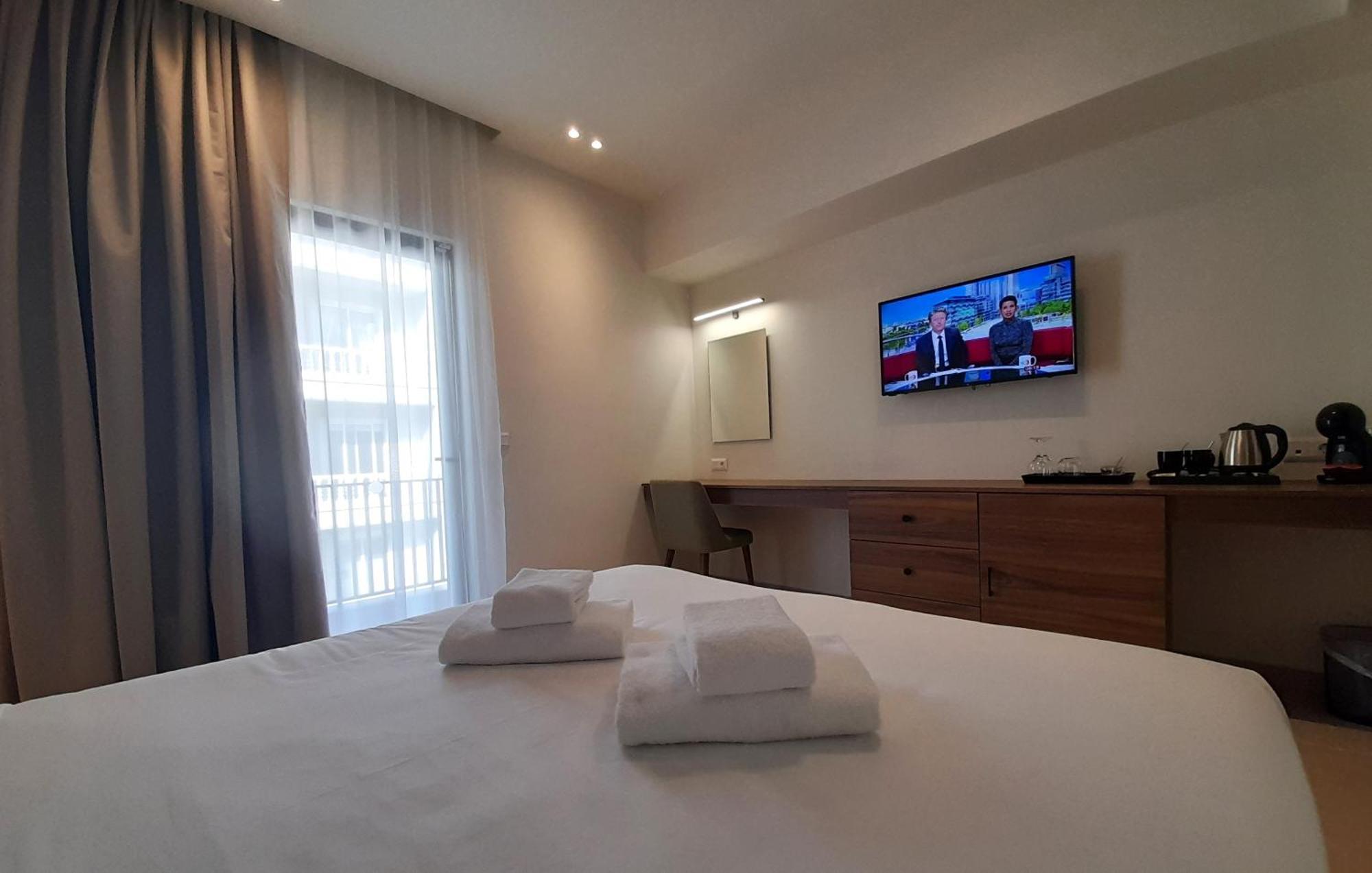 Quarto Deluxe com Cama de Casal ou 2 de Solteiro e Vista da Cidade