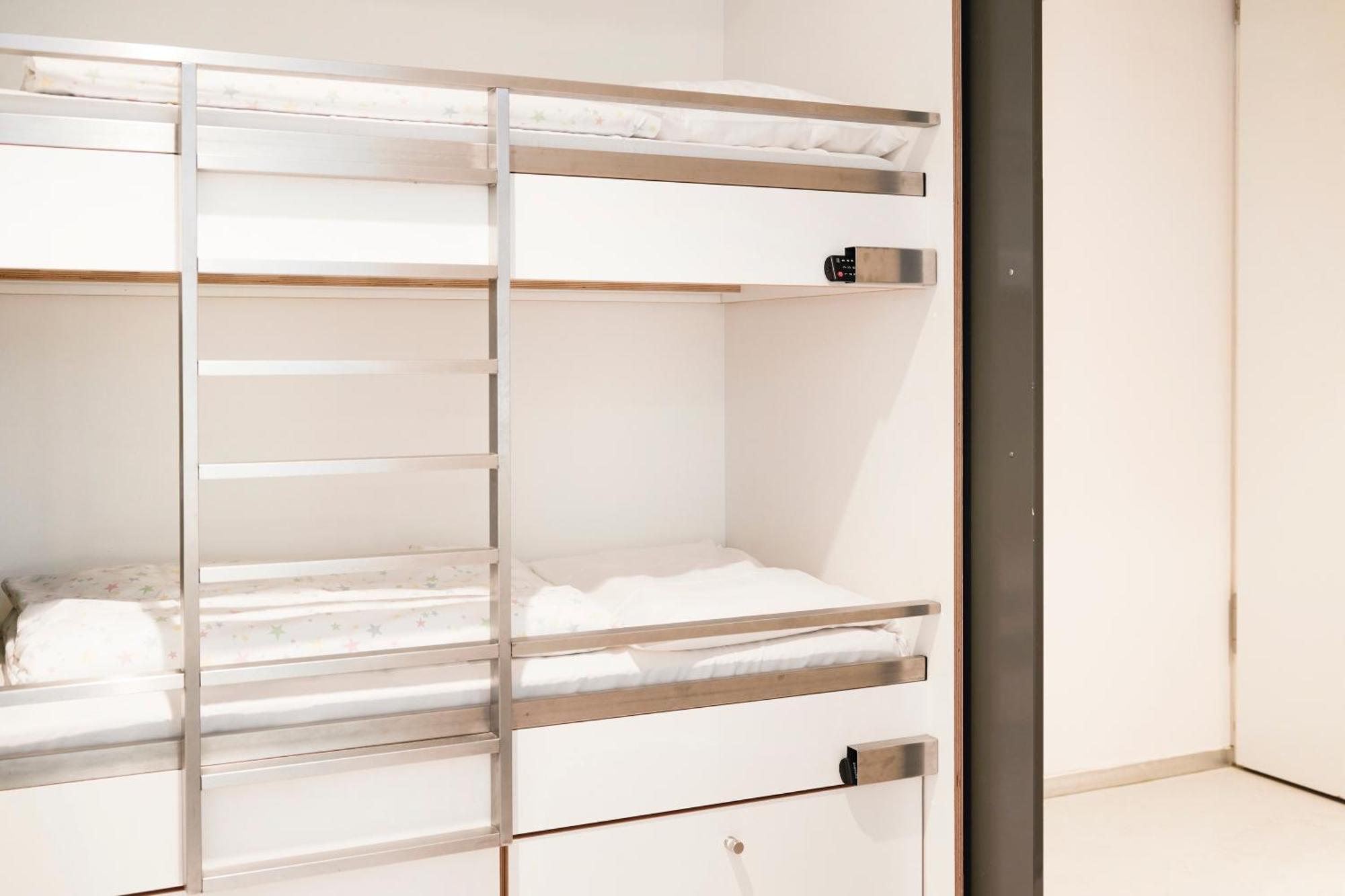 Bloomy Bunch • Deluxe Quadruple room 2 kids