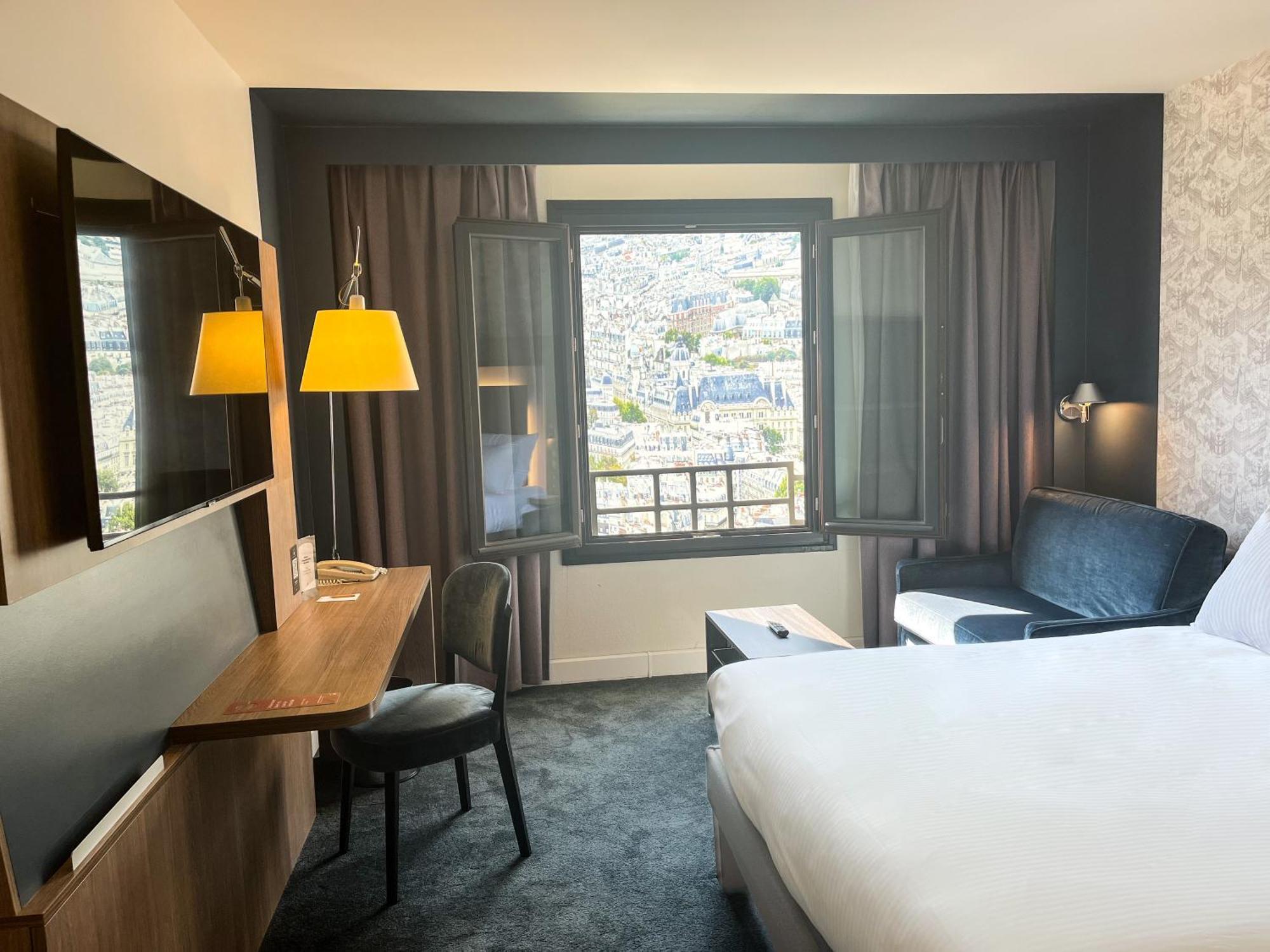 Quarto Triplo Superior com Sofá-cama