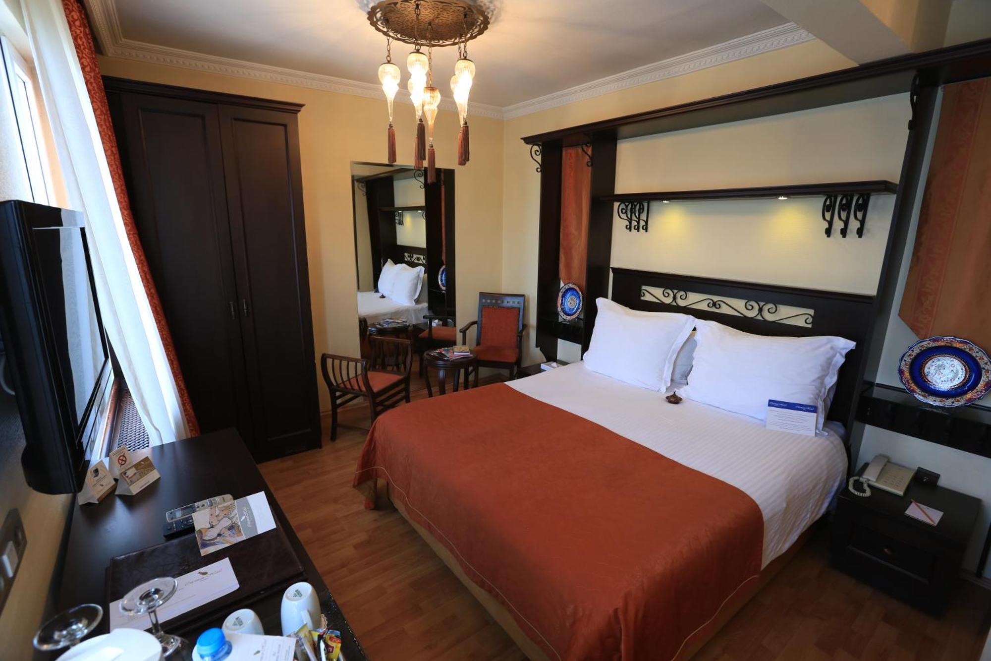 Double or Twin Room City View