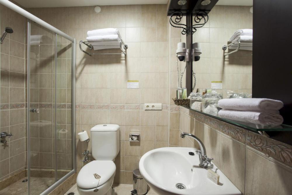 Double or Twin Room City View
