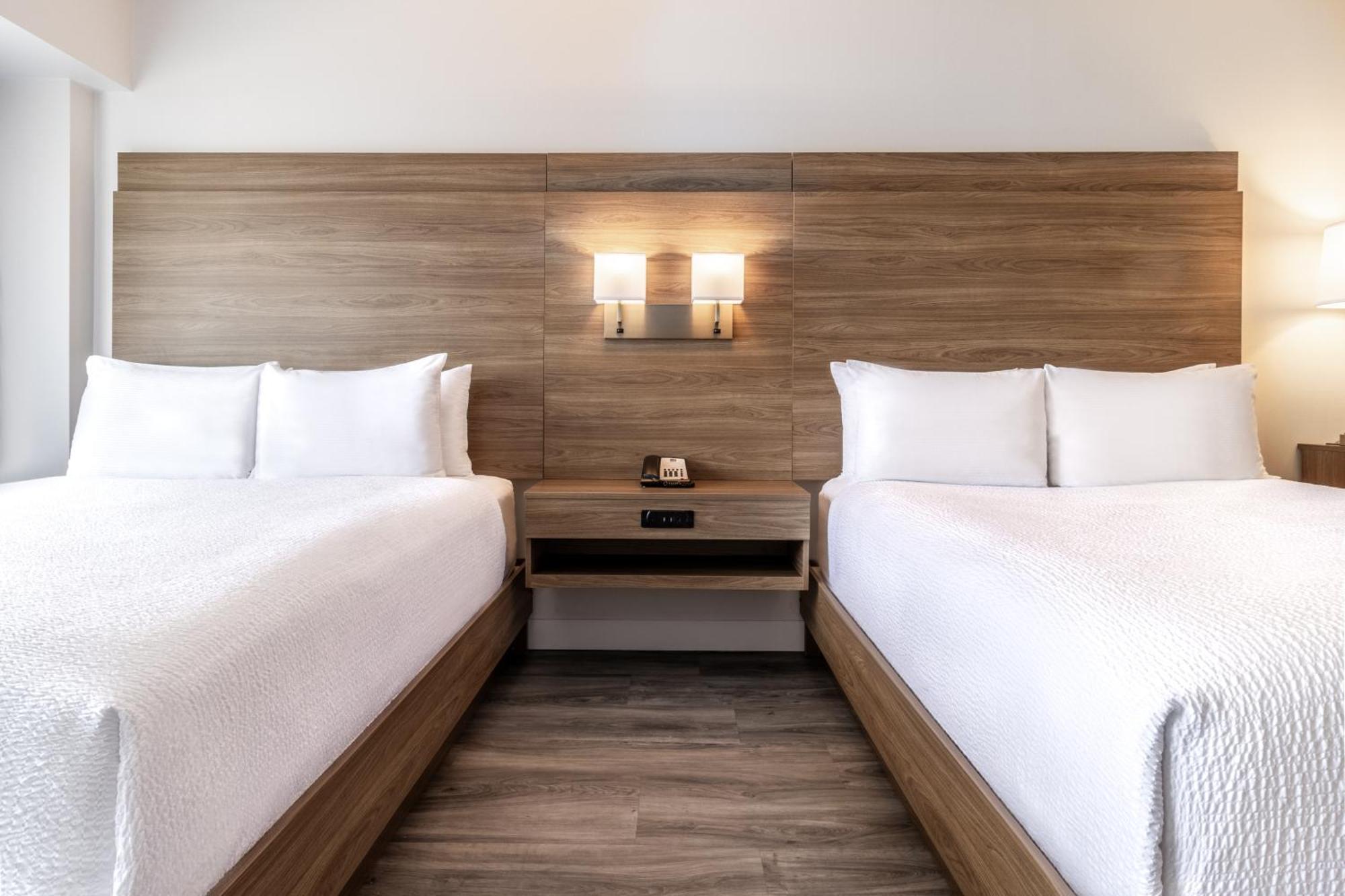 Two Queens Beds Accessible