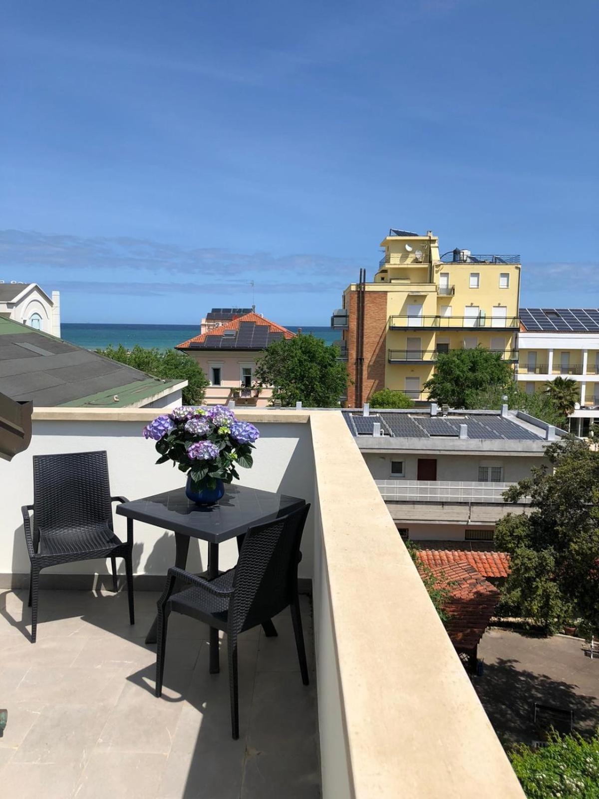 One-Bedroom Apartment Sea View Terrace