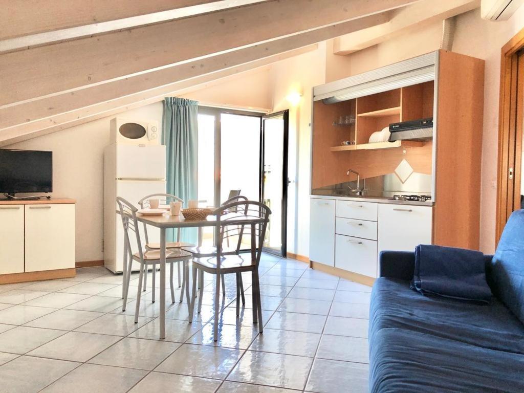 One-Bedroom Apartment Sea View Terrace