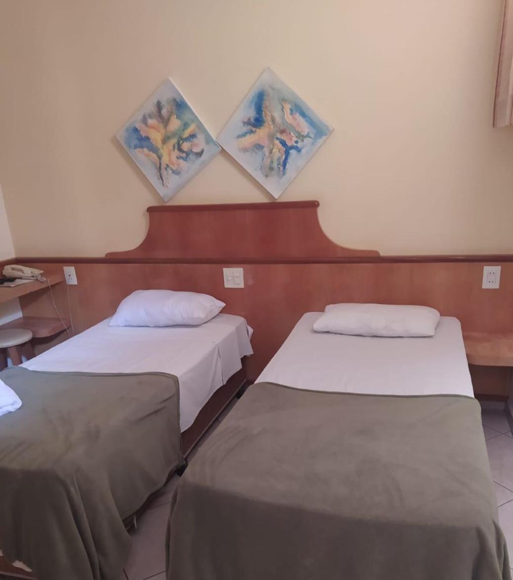 Quarto Duplo