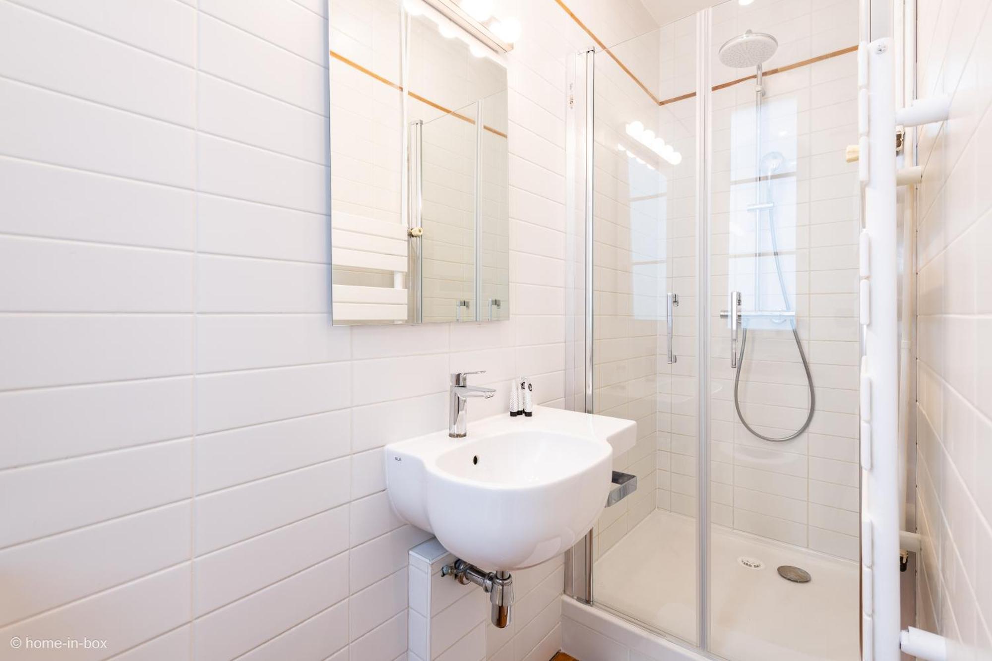 One-Bedroom Apartment Non-Smoking