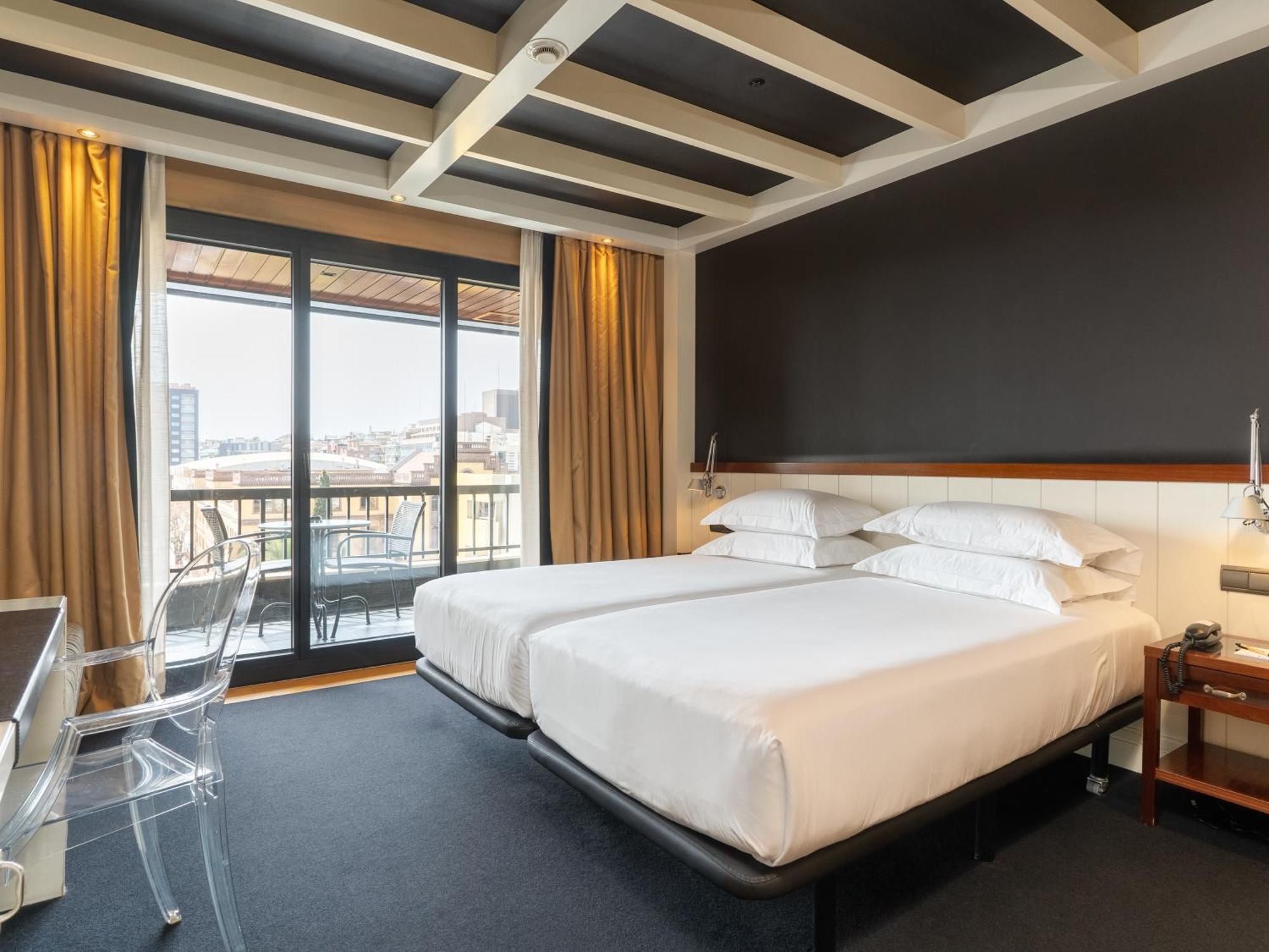 Double or Twin Room Balcony