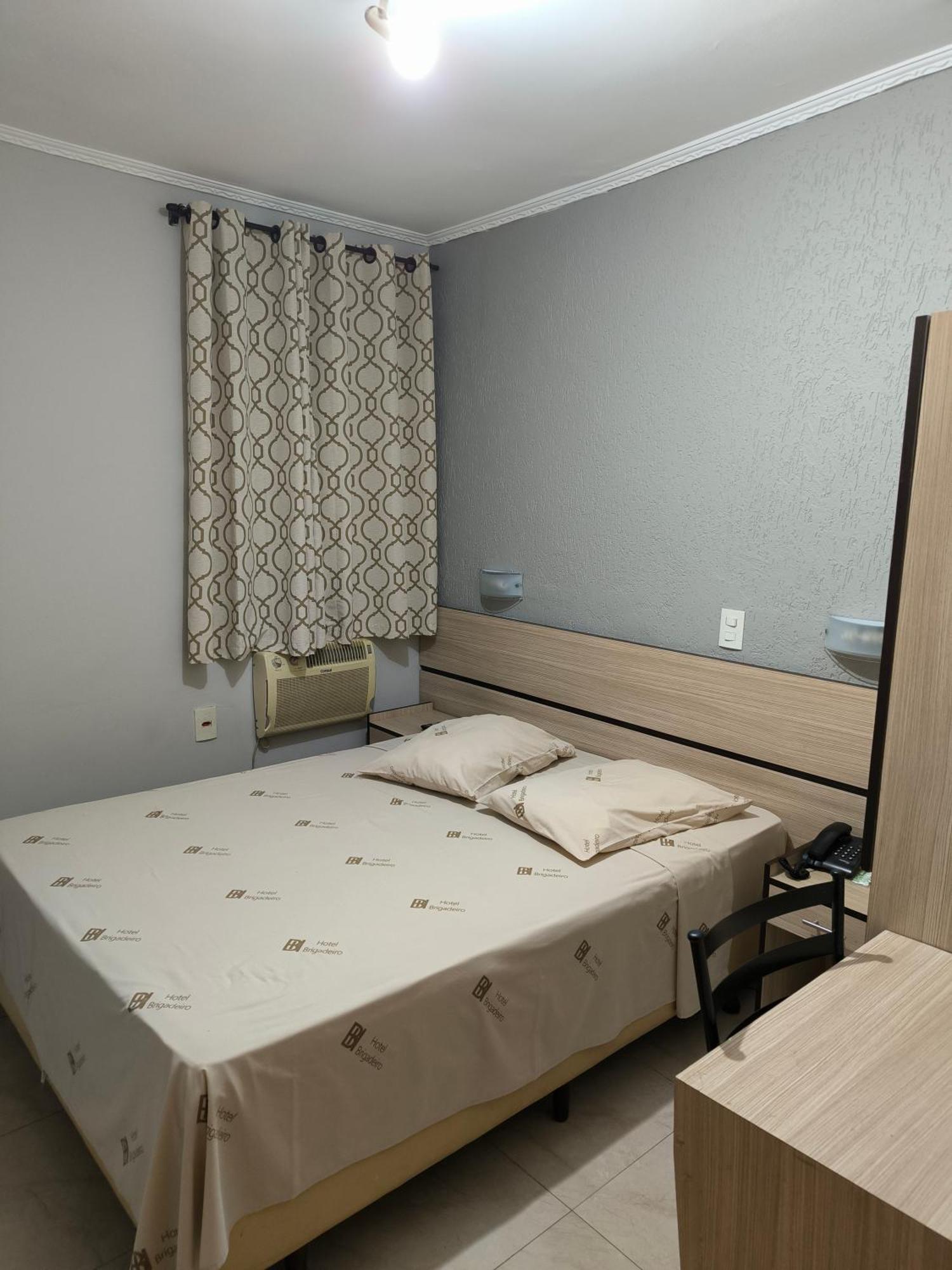 Quarto Individual Econômico - Banheiro sem Box