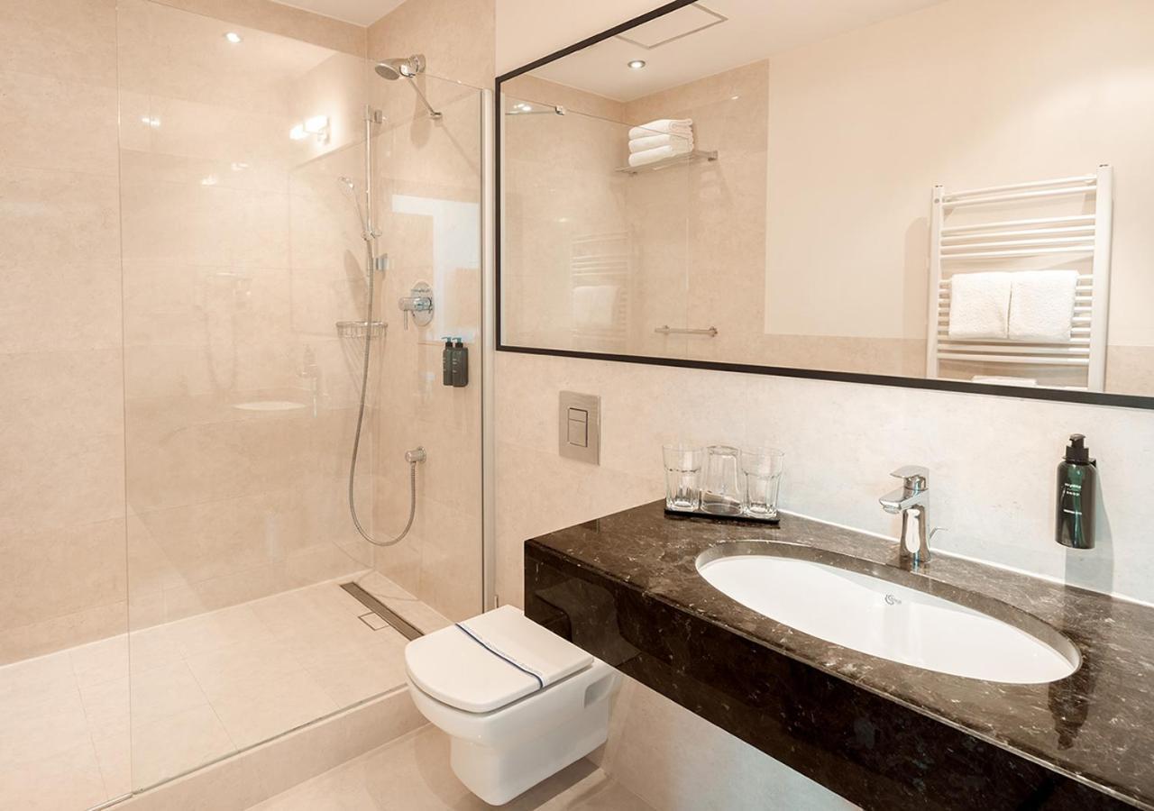 Classic Single Room
