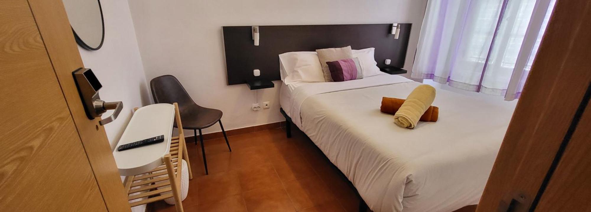Double Room Private External Bathroom