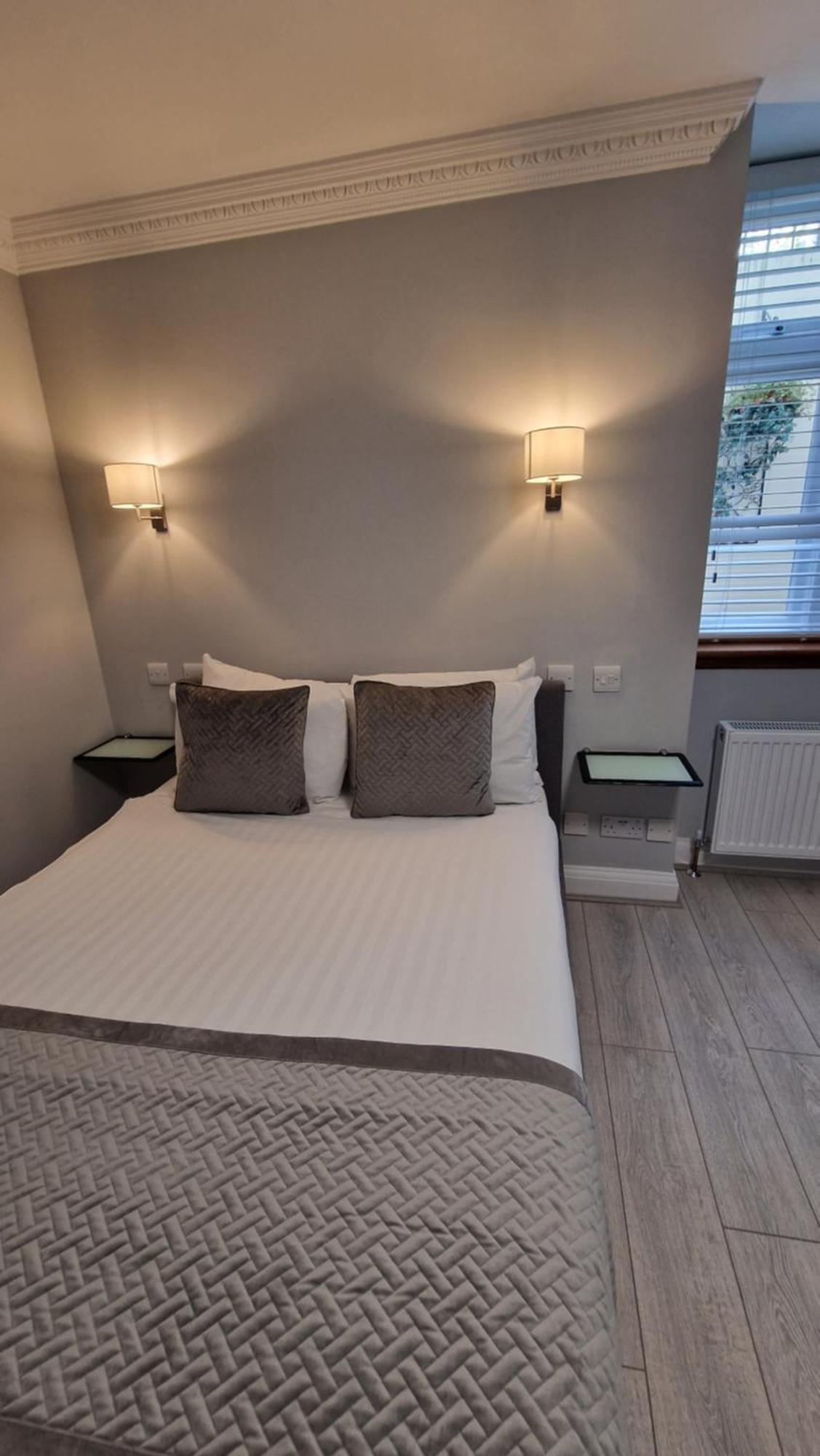 Double Studio