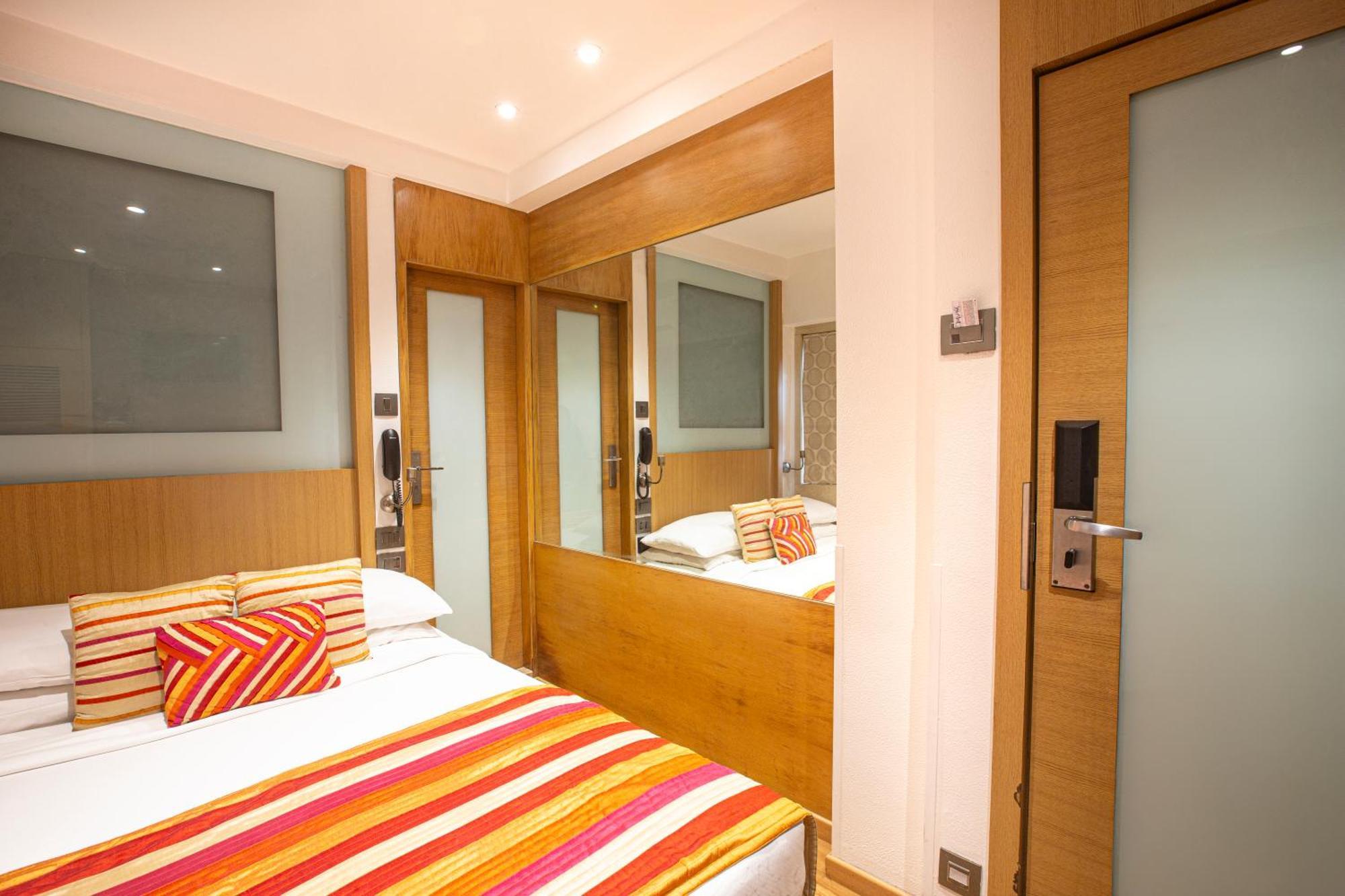 Economy Single Room
