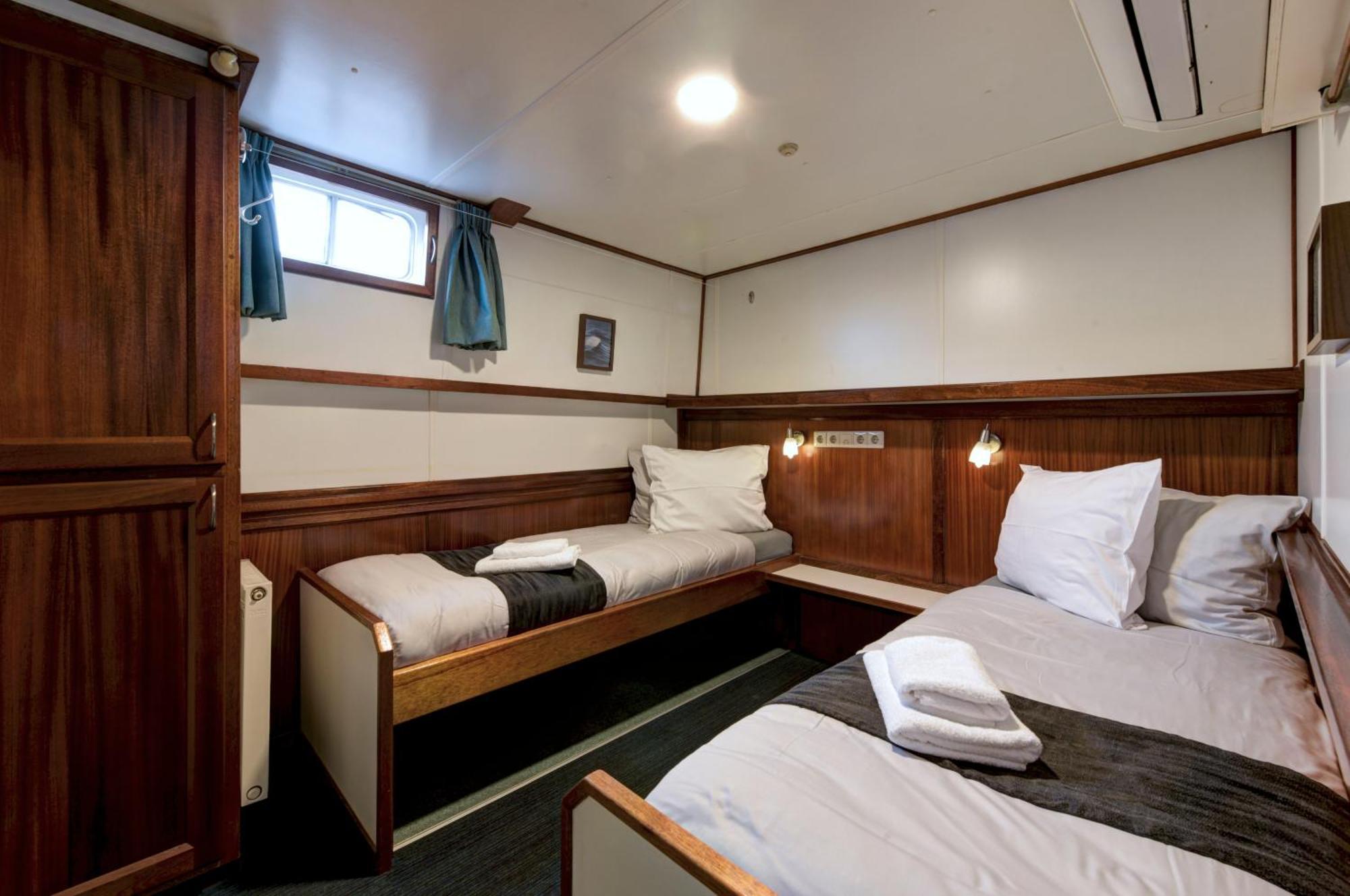 Double Room Private Bathroom