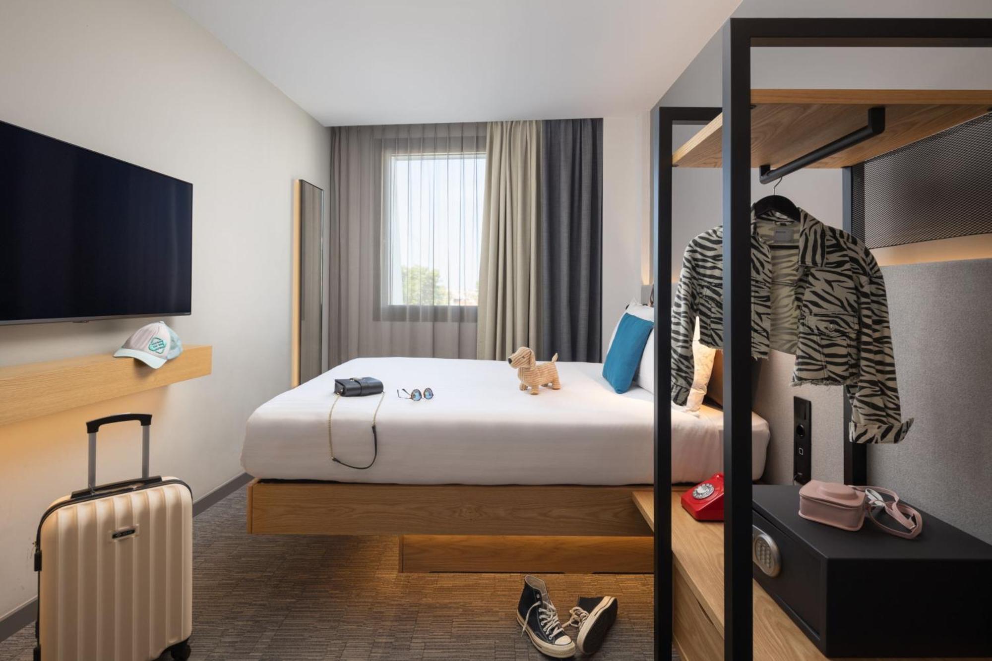 Cozy Sleeper Double Room