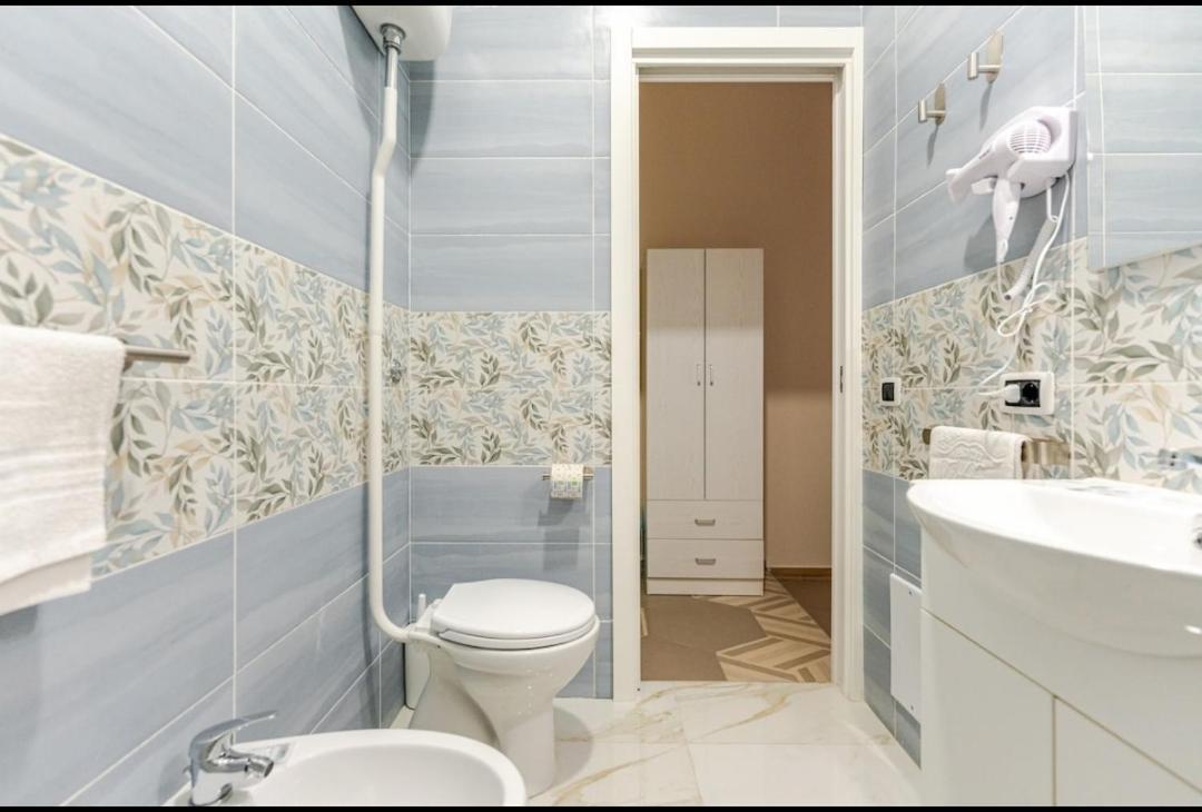 Triple Room Private Bathroom