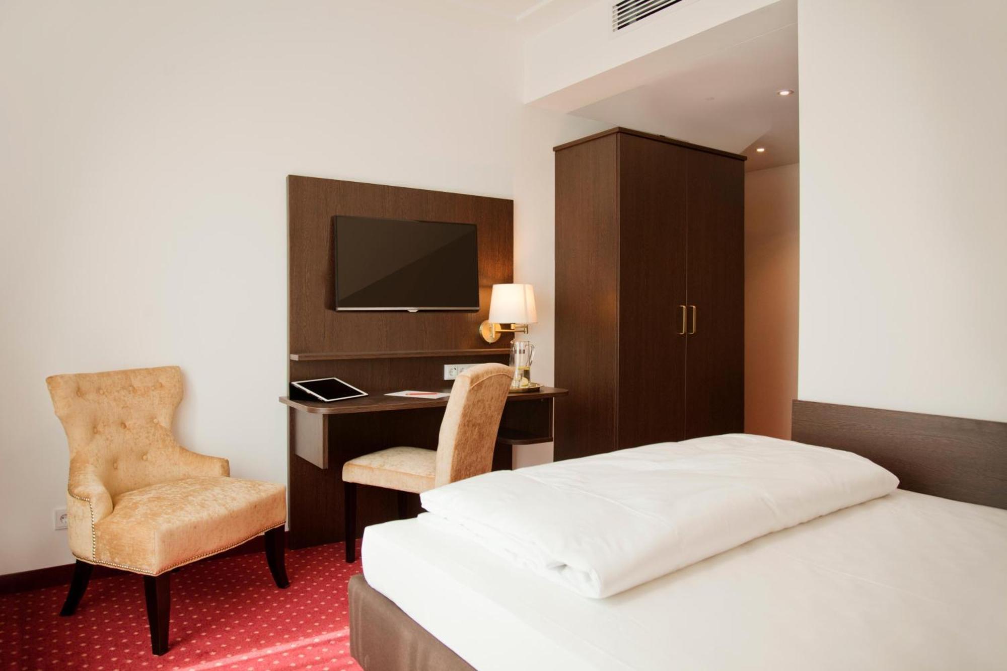 Kleines Doppelzimmer mit Balkon