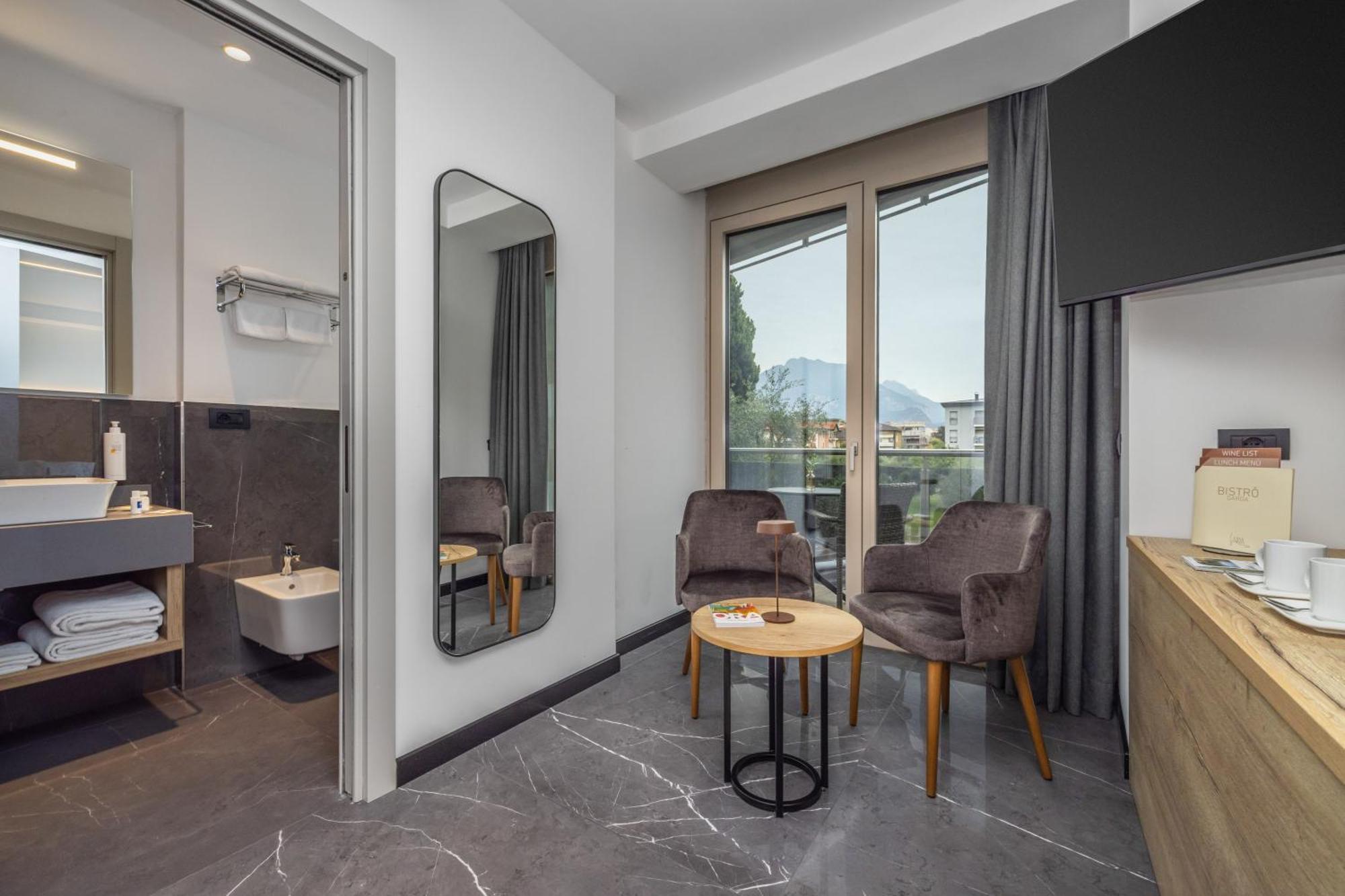 Superior Double Room Balcony