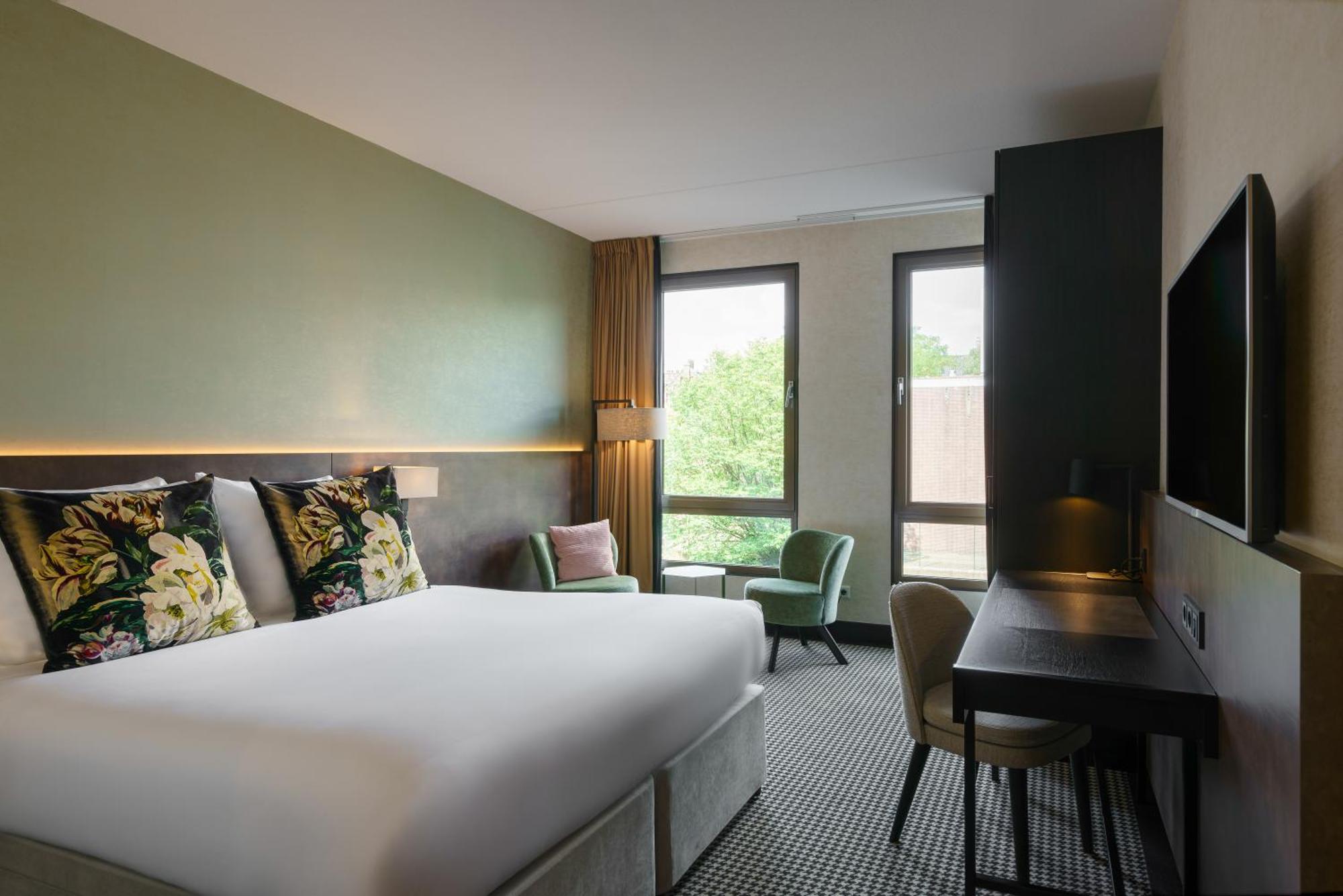 Double Room Canal View