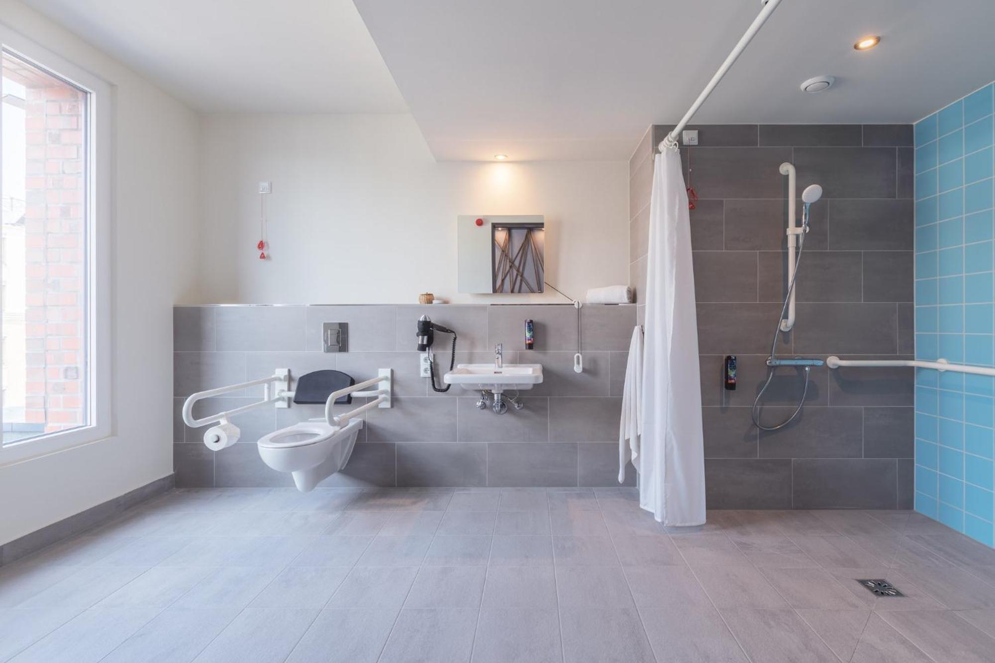 Standard Single Room Disability Access