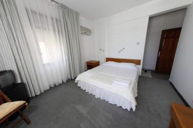 Two Connecting Double Rooms