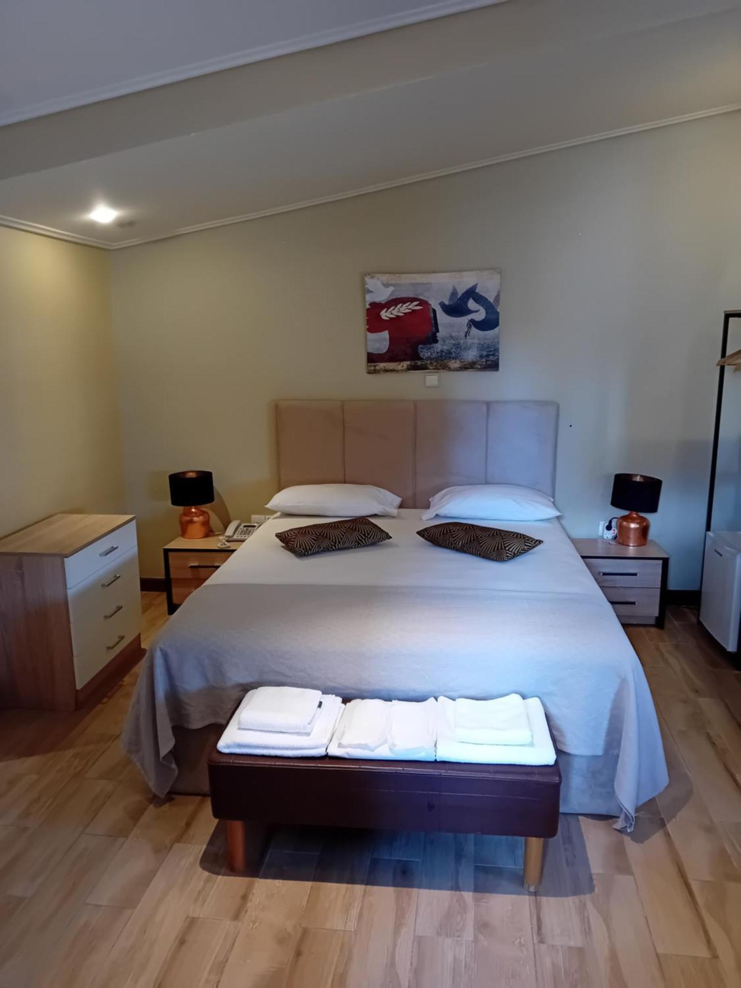 Deluxe Double Room Window