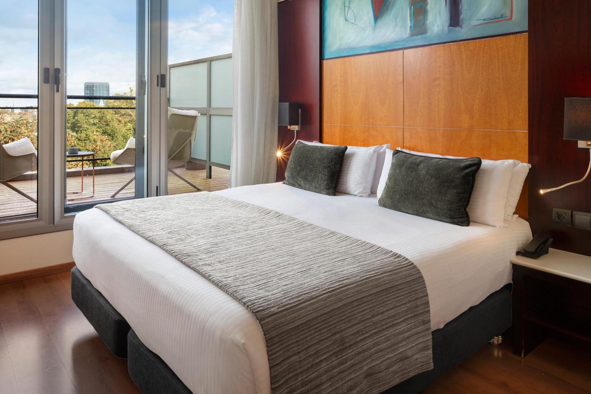 Premium Double or Twin Room Terrace